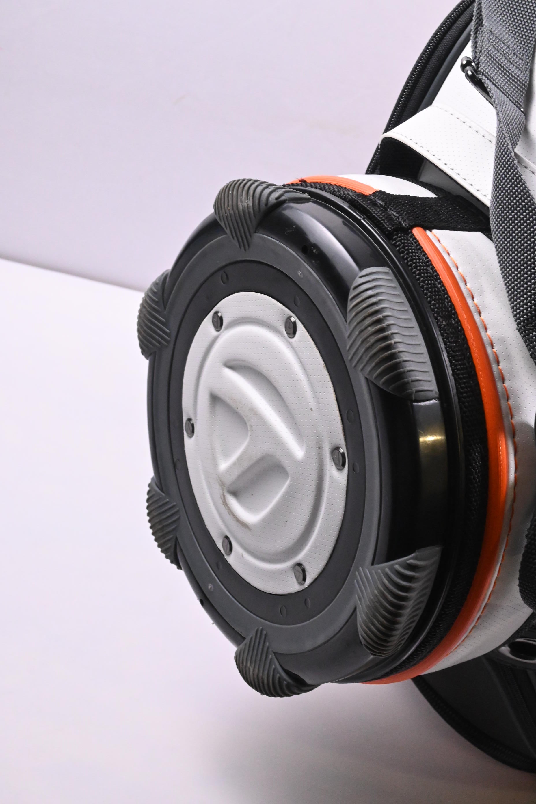 Taylormade R1 Tour Bag / 6-Way Divider / White, Orange