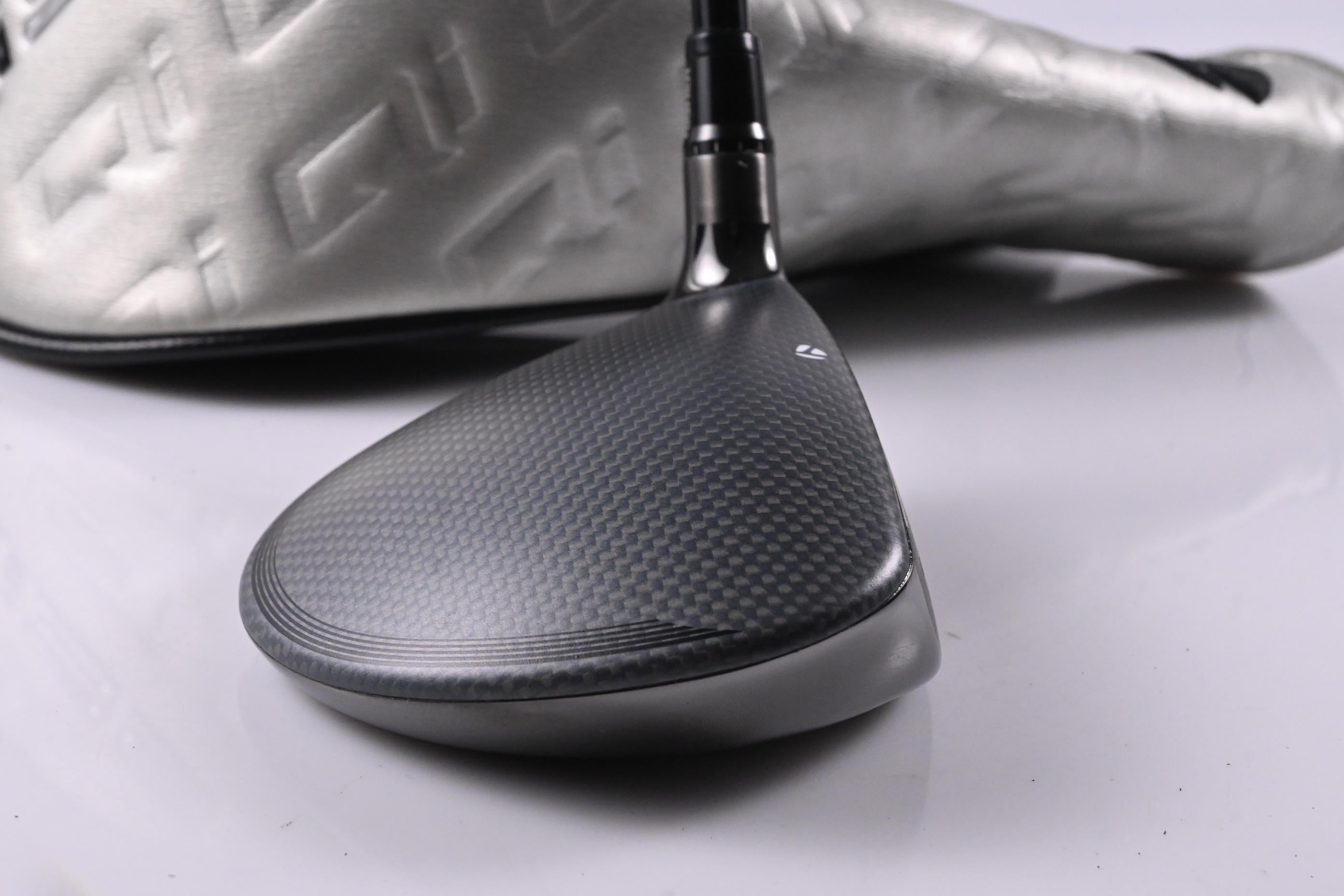 Taylormade Qi35 #3 Wood / 16.5 Degree / X-Flex HZRDUS RDX Smoke Red 75 Shaft