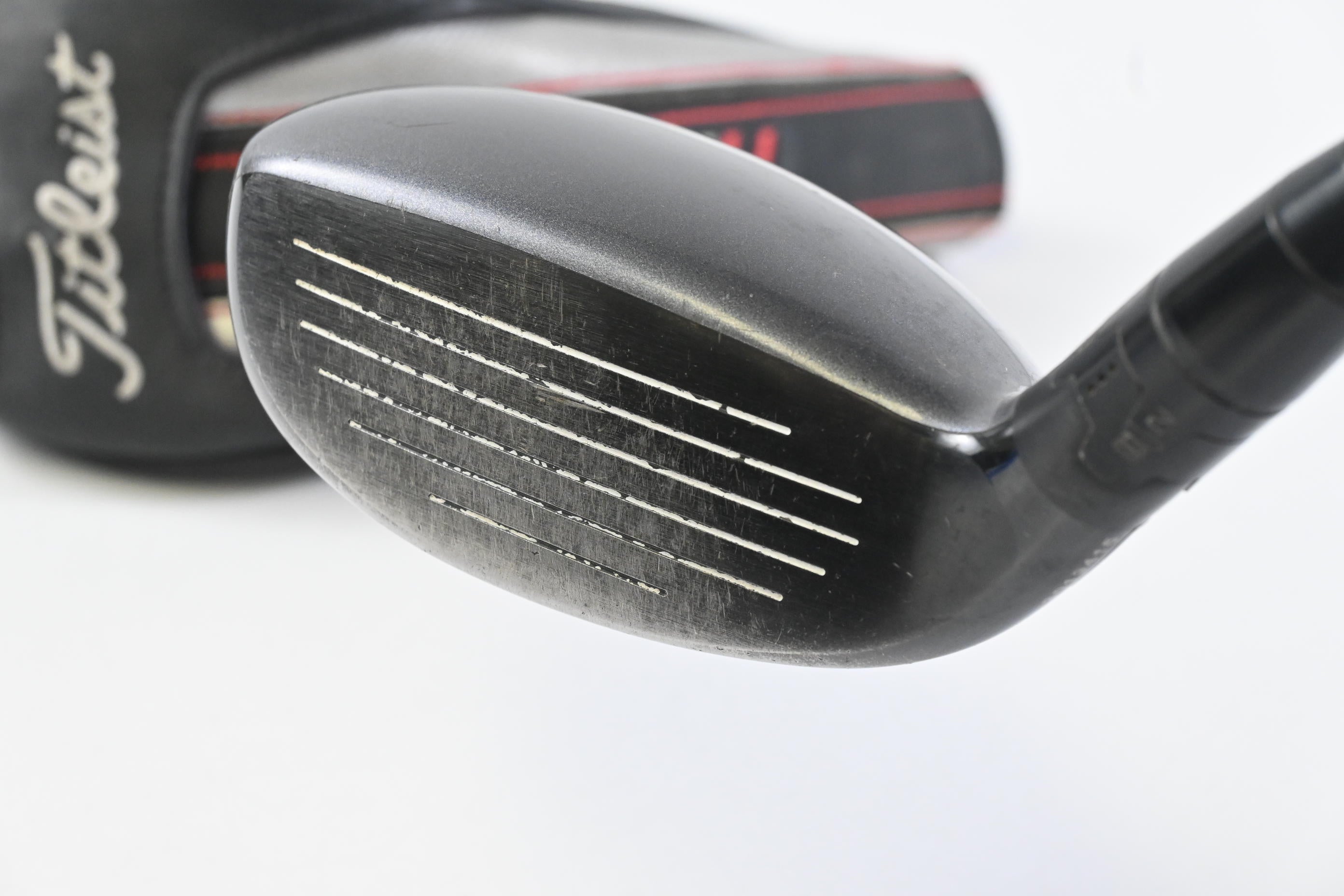 Titleist 816 H1 #4 Hybrid / 23 Degree / Regular Flex Diamana M+ Red 60 Shaft