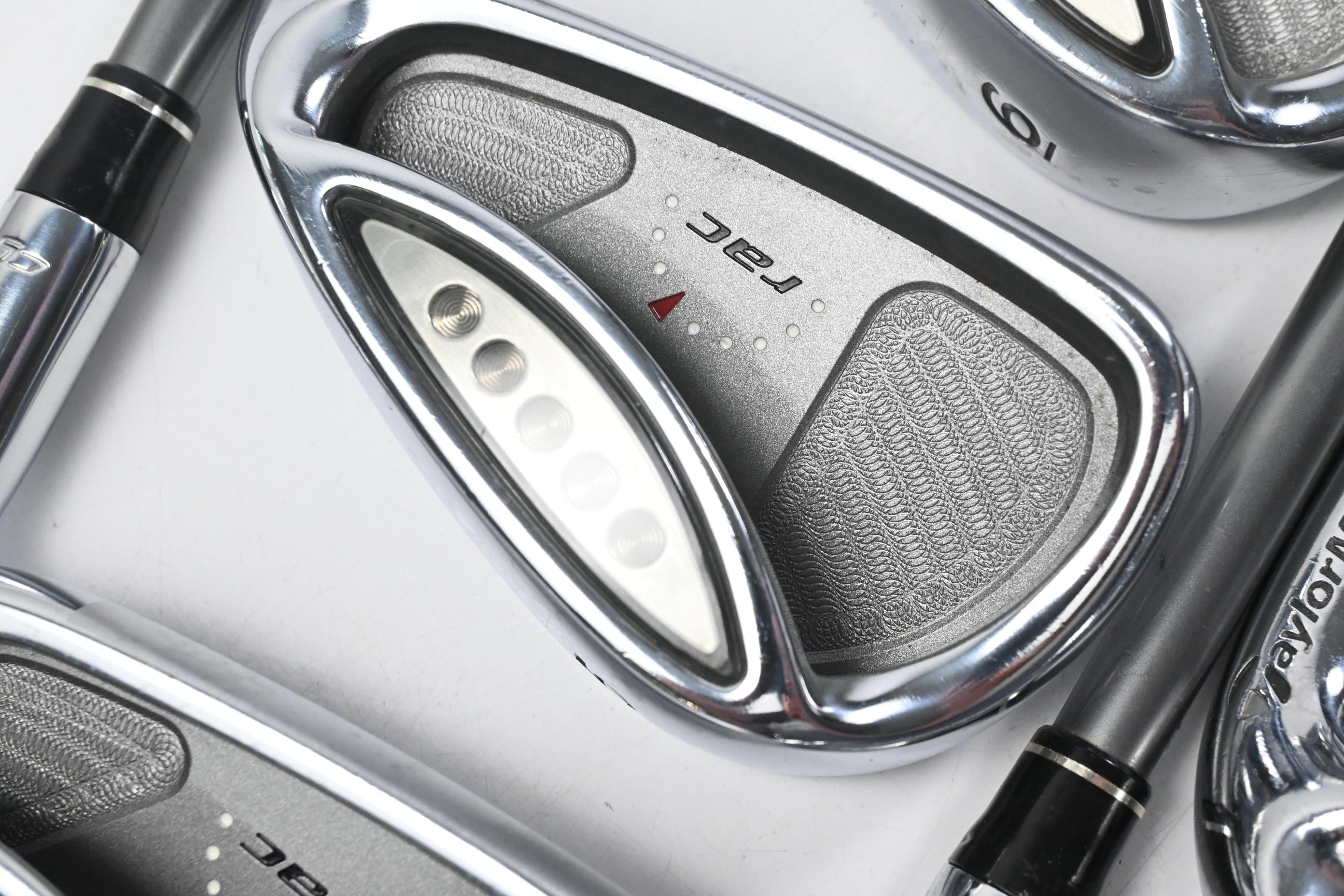 Taylormade RAC CGB Irons / 4-9i / Regular Flex Ascending Mass Shafts