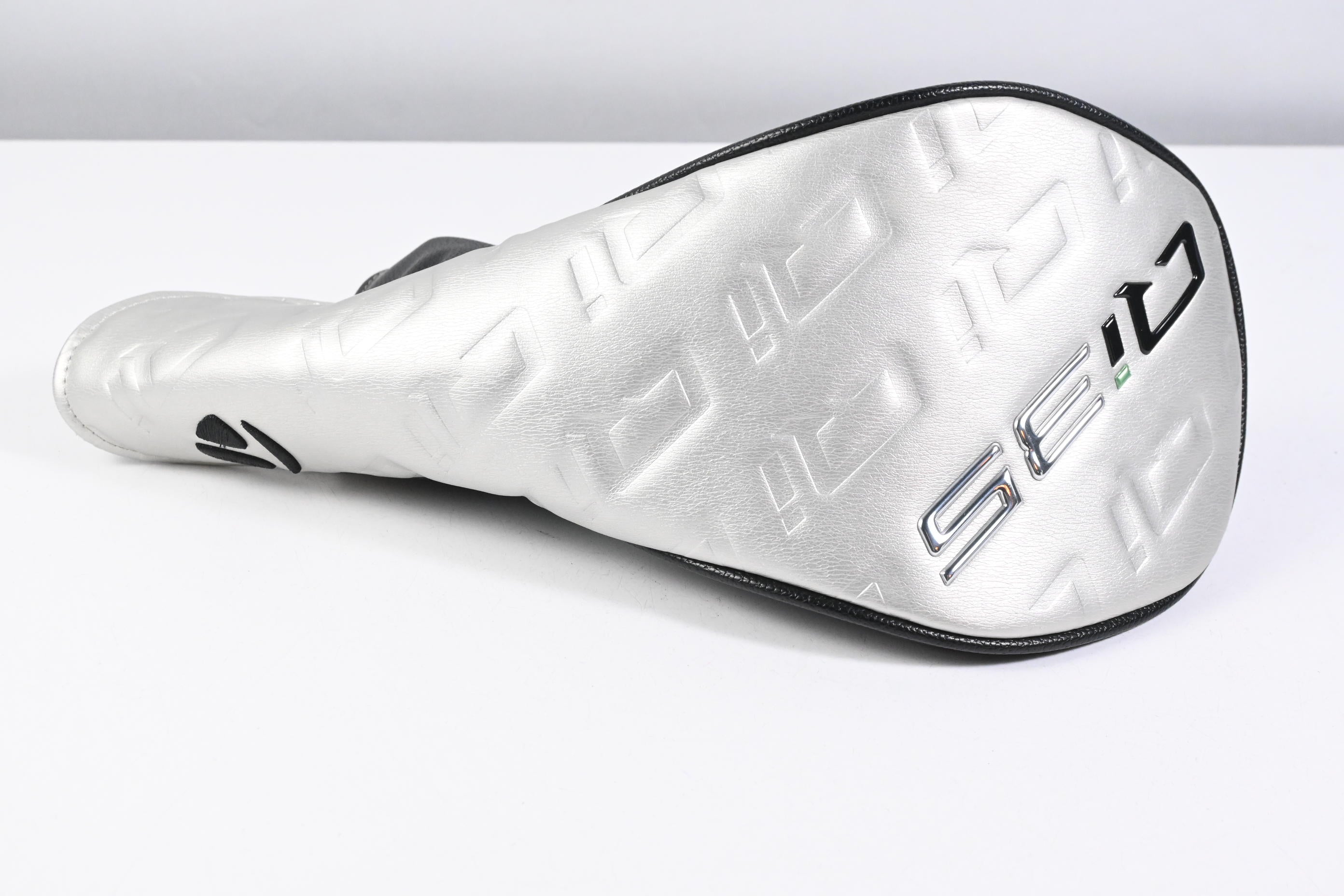 Left Hand Taylormade Qi35 Driver / 9 Degree / Senior Flex Fujikura Air Speeder