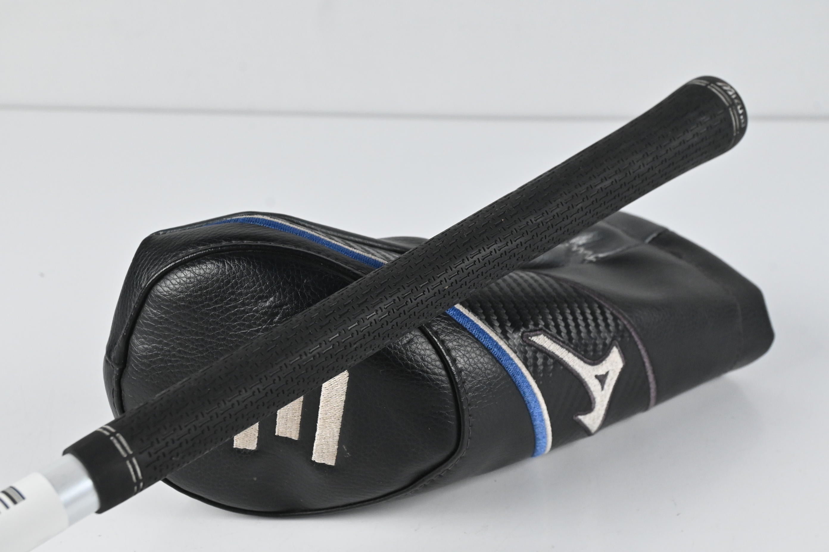 Mizuno ST190 #3 Wood / 15 Degree / Stiff Flex Kuro Kage Silver Series 60 Shaft