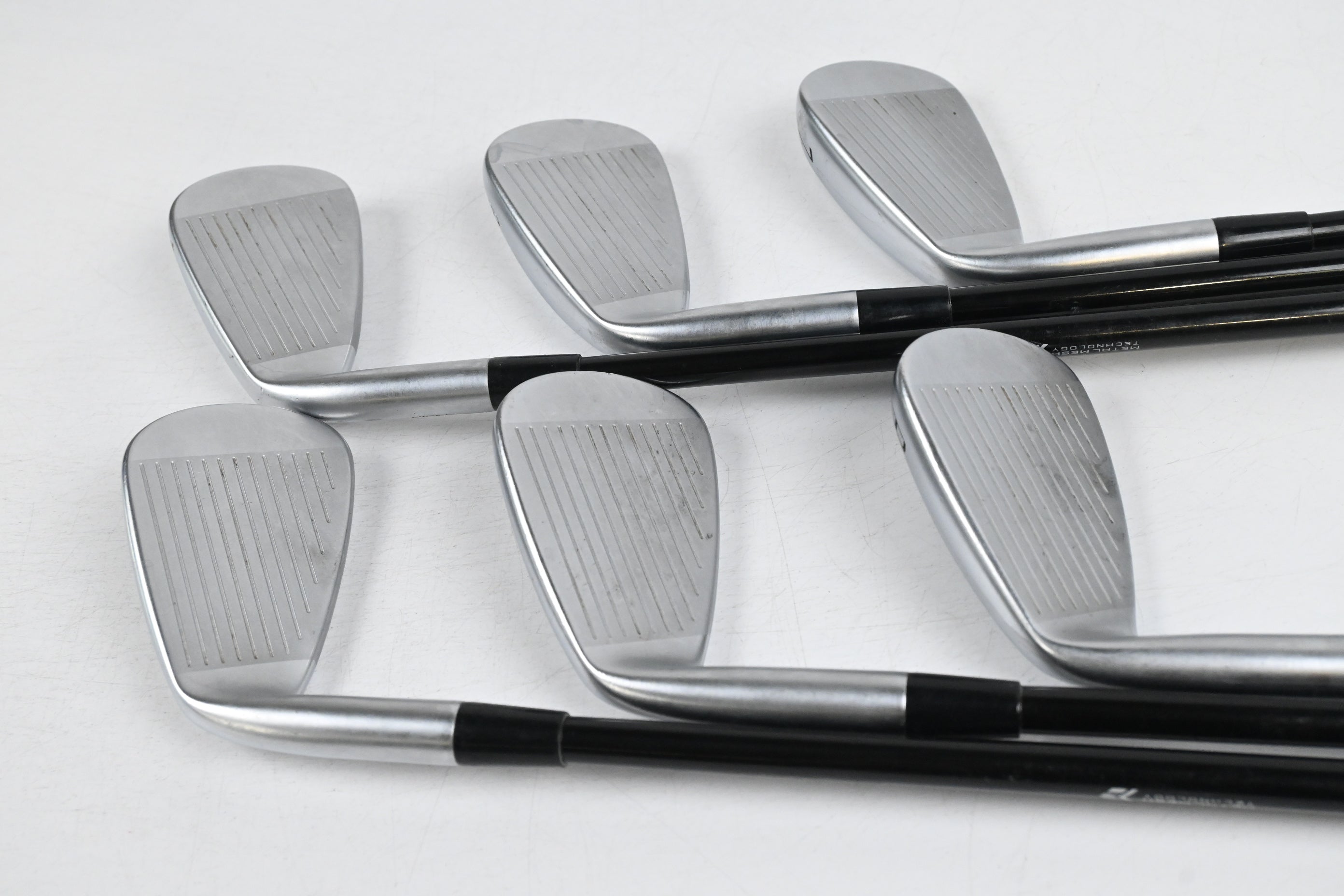 Mizuno JPX 925 Hot Metal Irons / 5-PW / Regular Flex MMT 65 Shafts