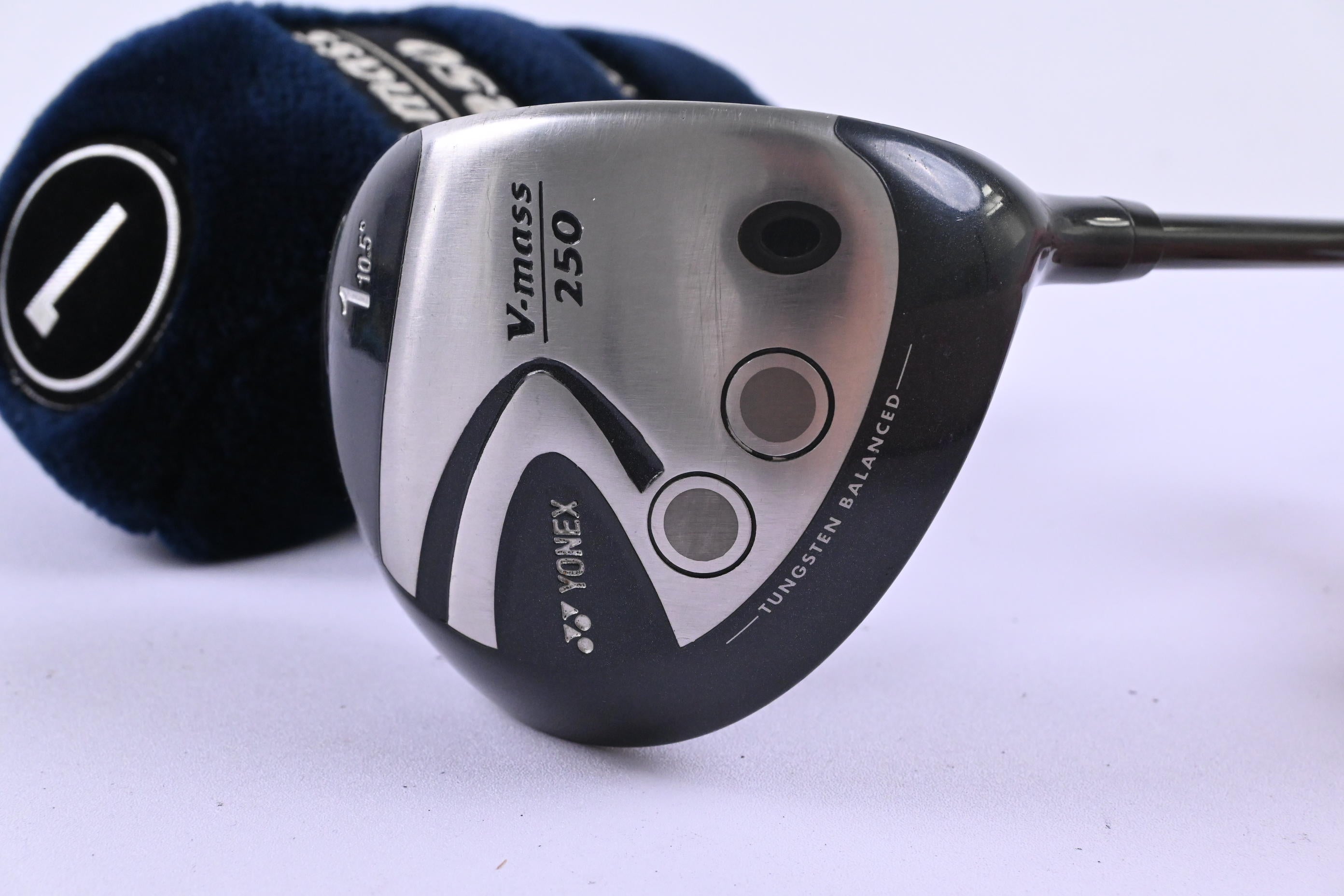 Yonex V-Mass 250 Driver / 10.5 Degree / Stiff Flex Yonex Pendulum HGS-300 Shaft