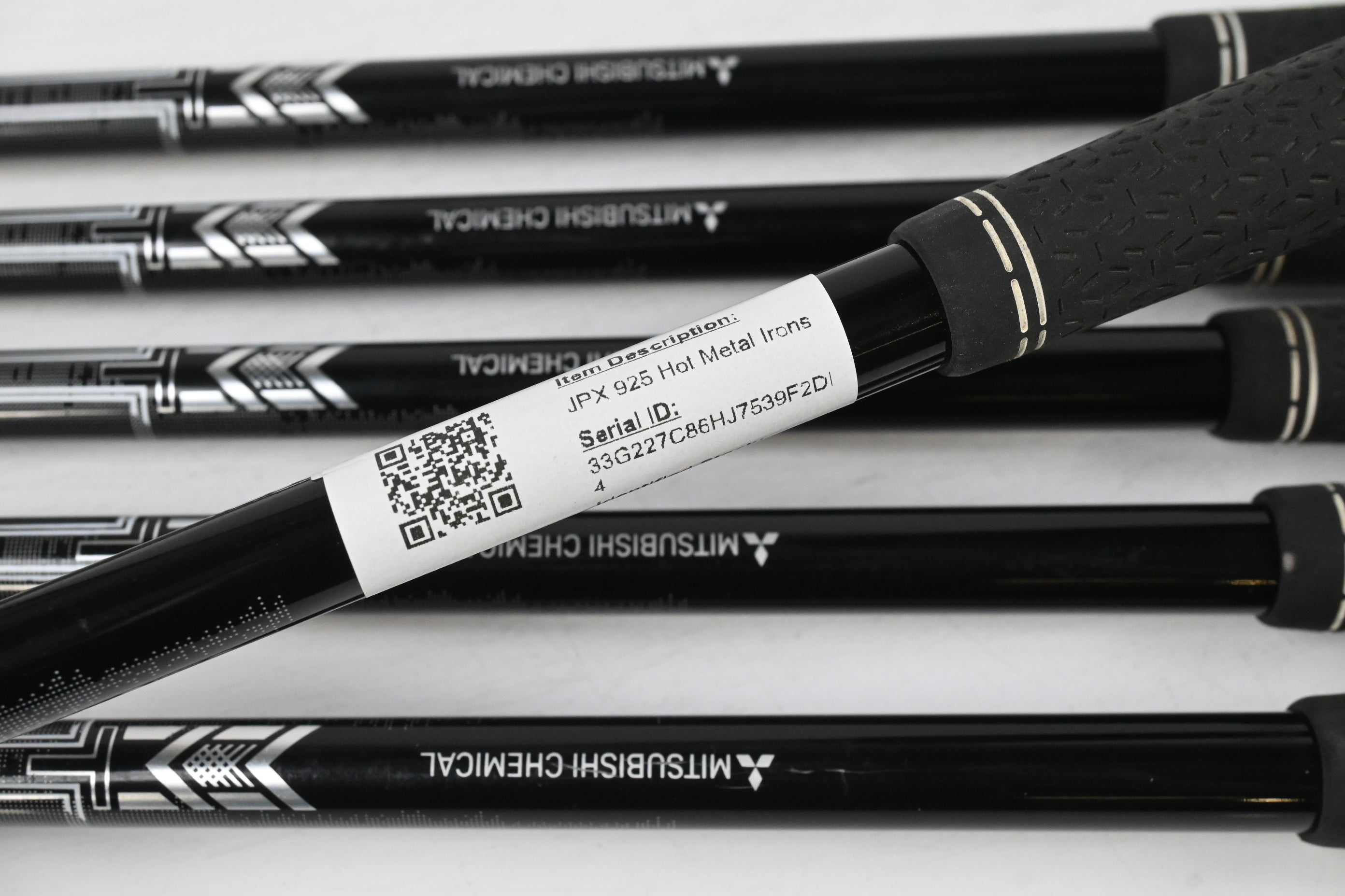 Mizuno JPX 925 Hot Metal Irons / 5-PW / Regular Flex MMT 65 Shafts