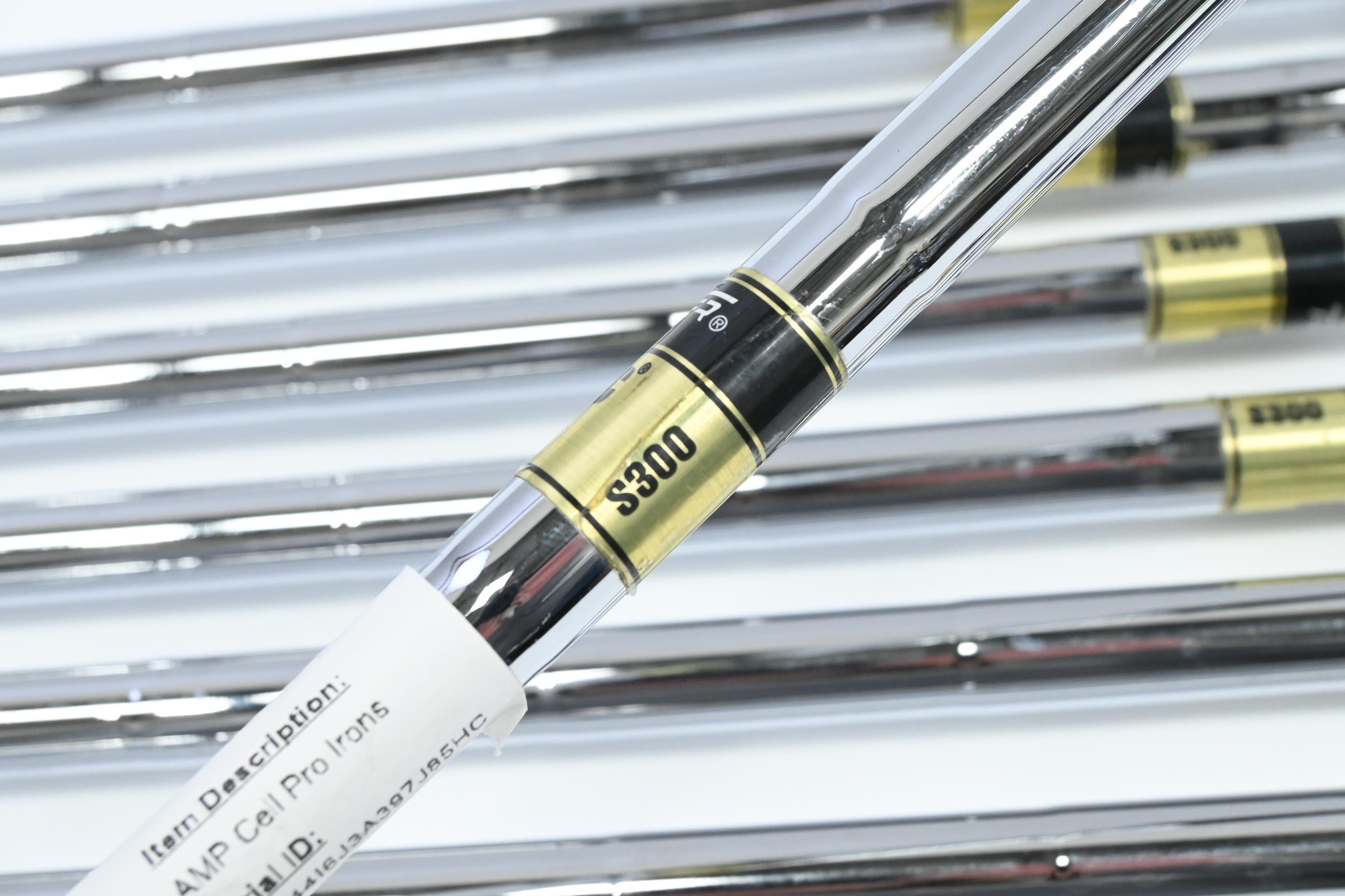 Cobra AMP Cell Pro Irons / 4-PW / Stiff Flex Dynamic Gold S300 Shafts