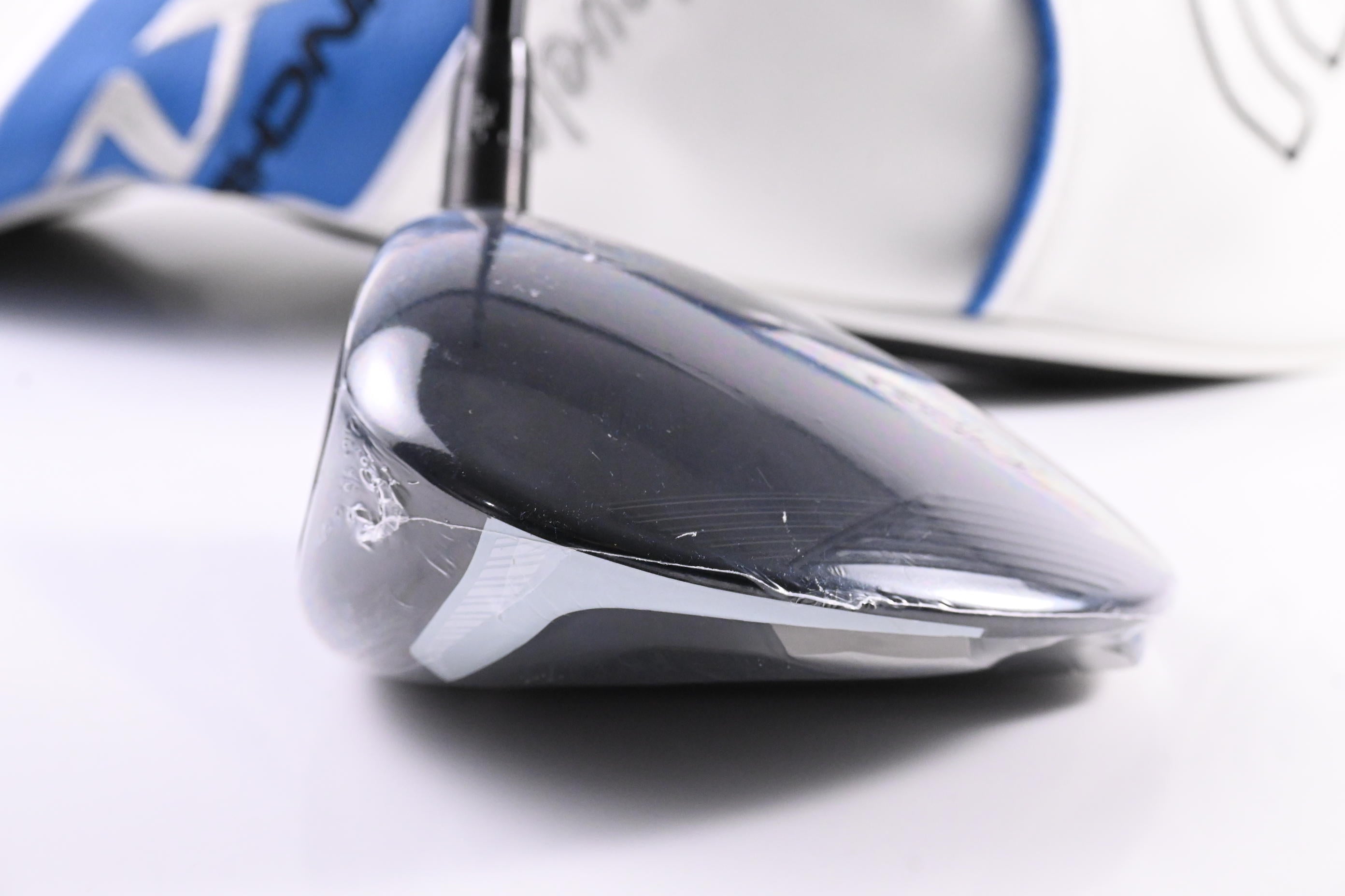 Left Hand Cleveland Launcher XL 2 Draw Driver / 10.5 Degree / Stiff Flex HZRDUS