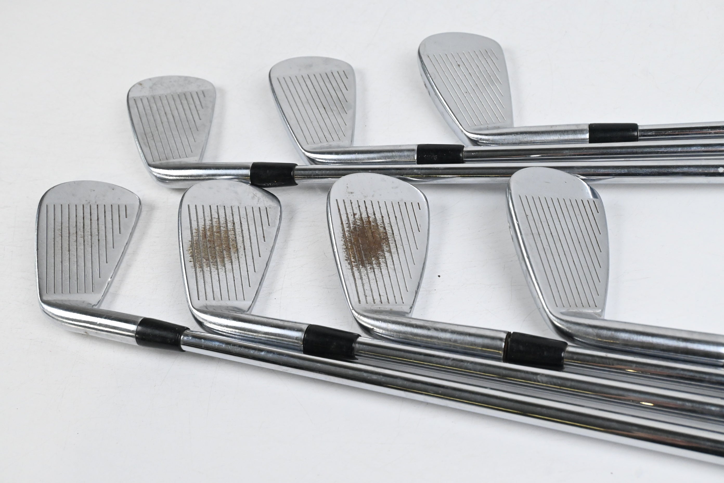 Titleist 714 AP2 Irons / 3-9i / X-Flex Project X Precision Shafts