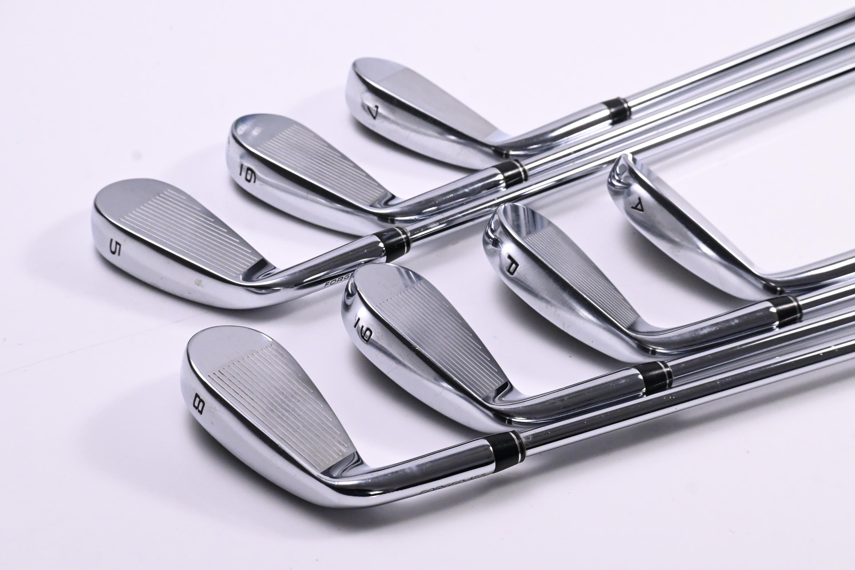 Callaway Paradym Irons / 5-PW+AW / Regular Flex Elevate MPH 85 Shafts