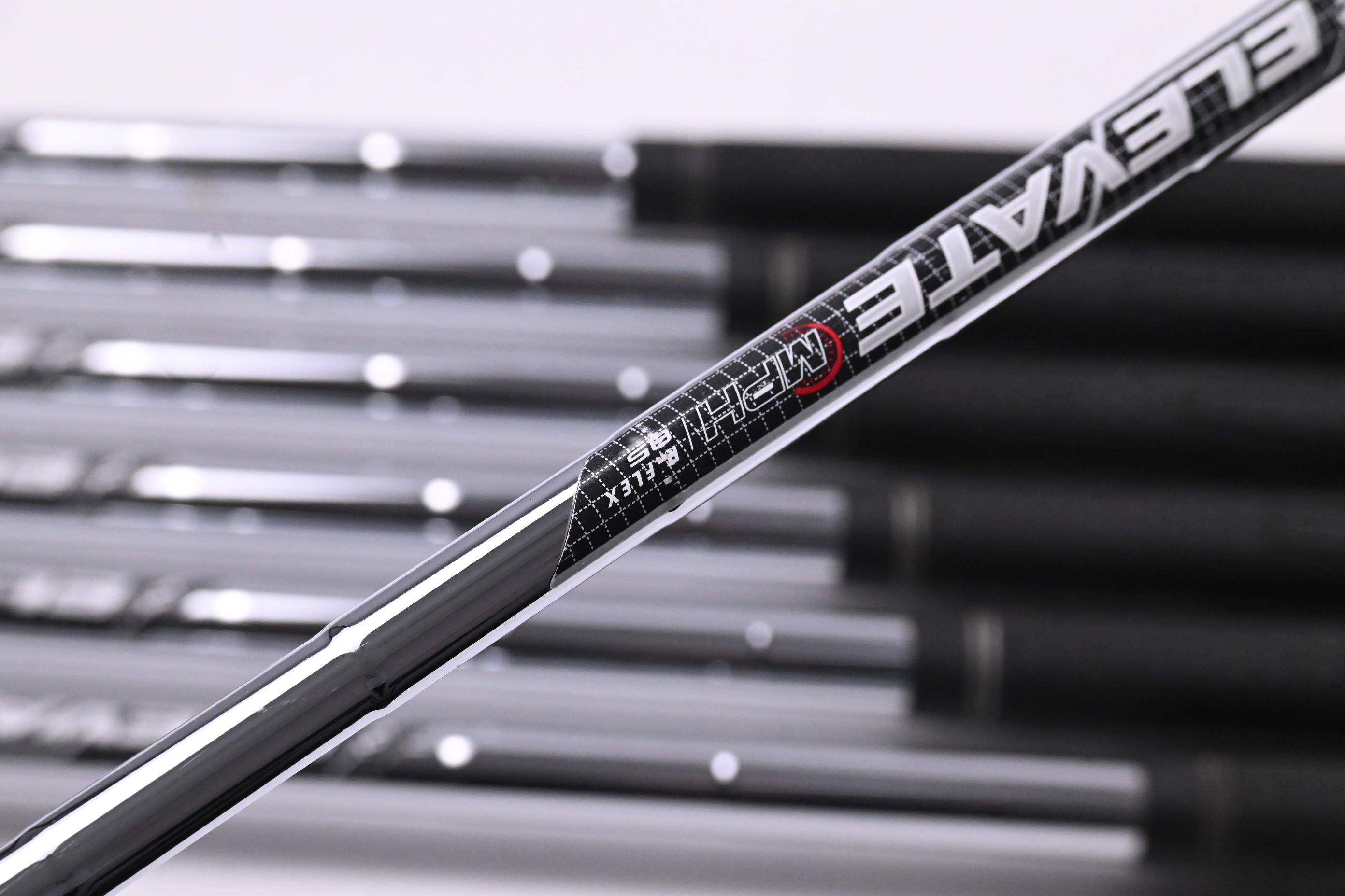Callaway Paradym Irons / 5-PW+AW / Regular Flex Elevate MPH 85 Shafts