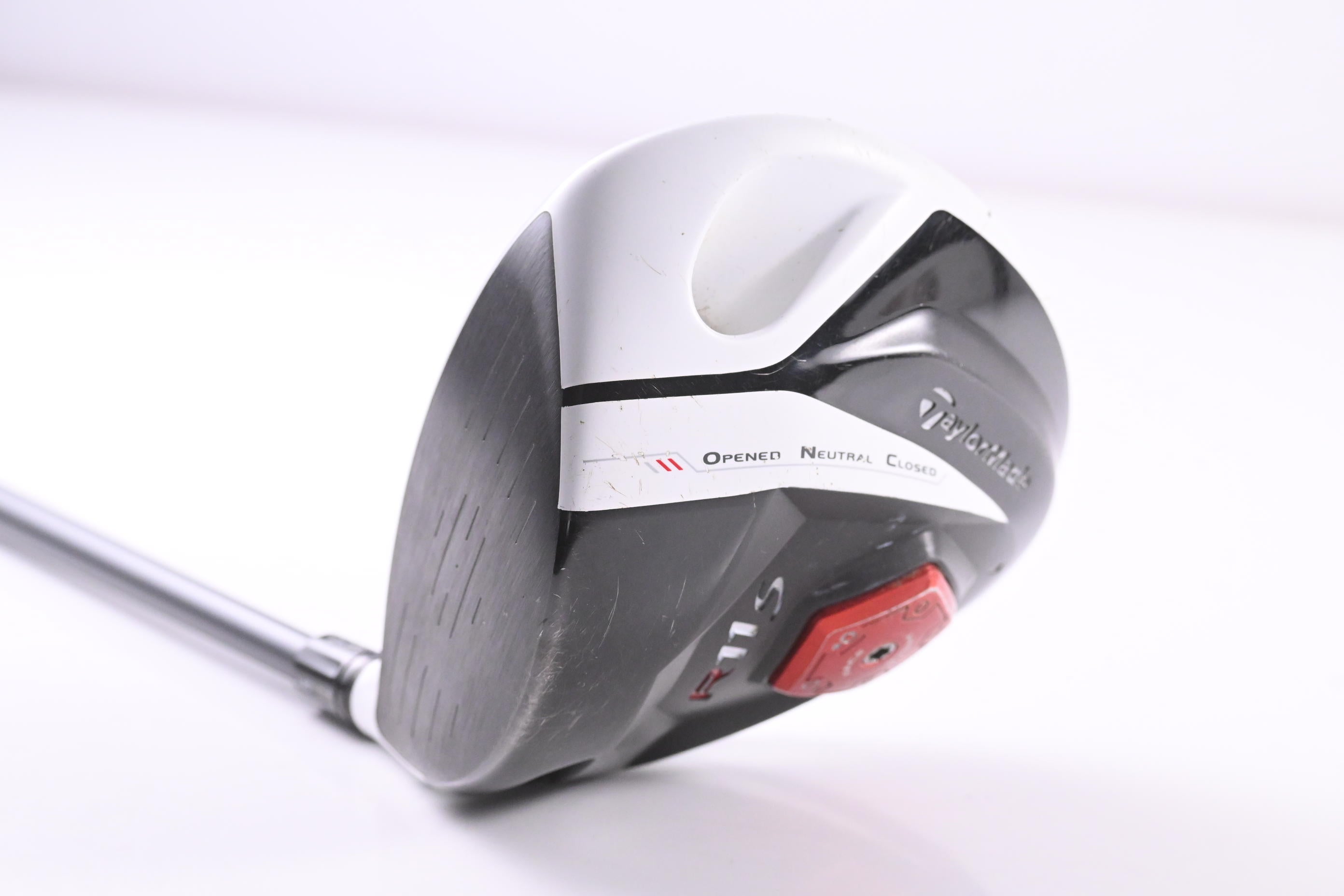 Left Hand Taylormade R11S Driver / 10.5 Degree / Stiff Flex Aldila R.I.P Phenom