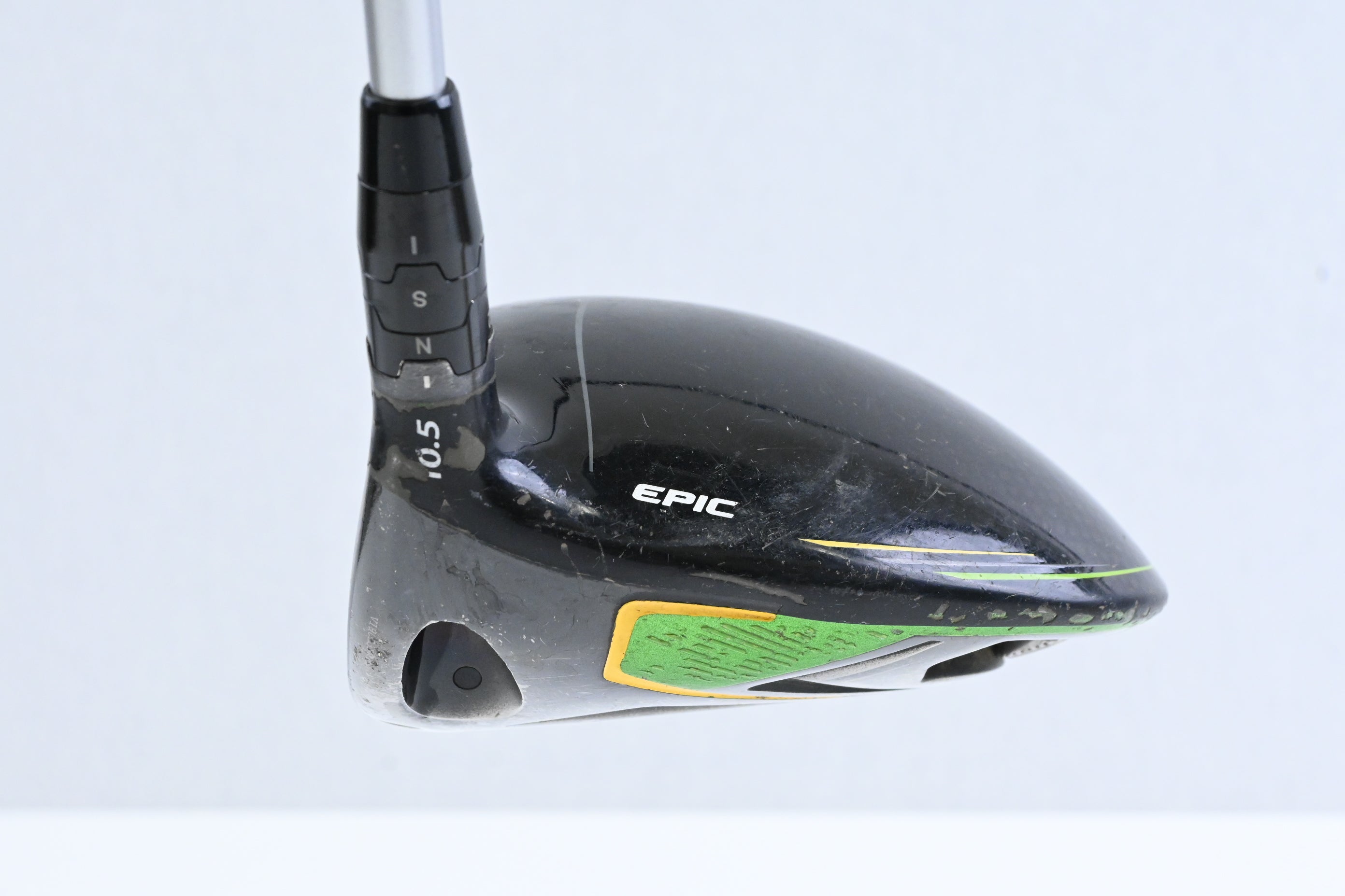 Callaway Epic Flash Driver / 10.5 Degree / Senior Flex Aldila Ascent PL 40 Shaft