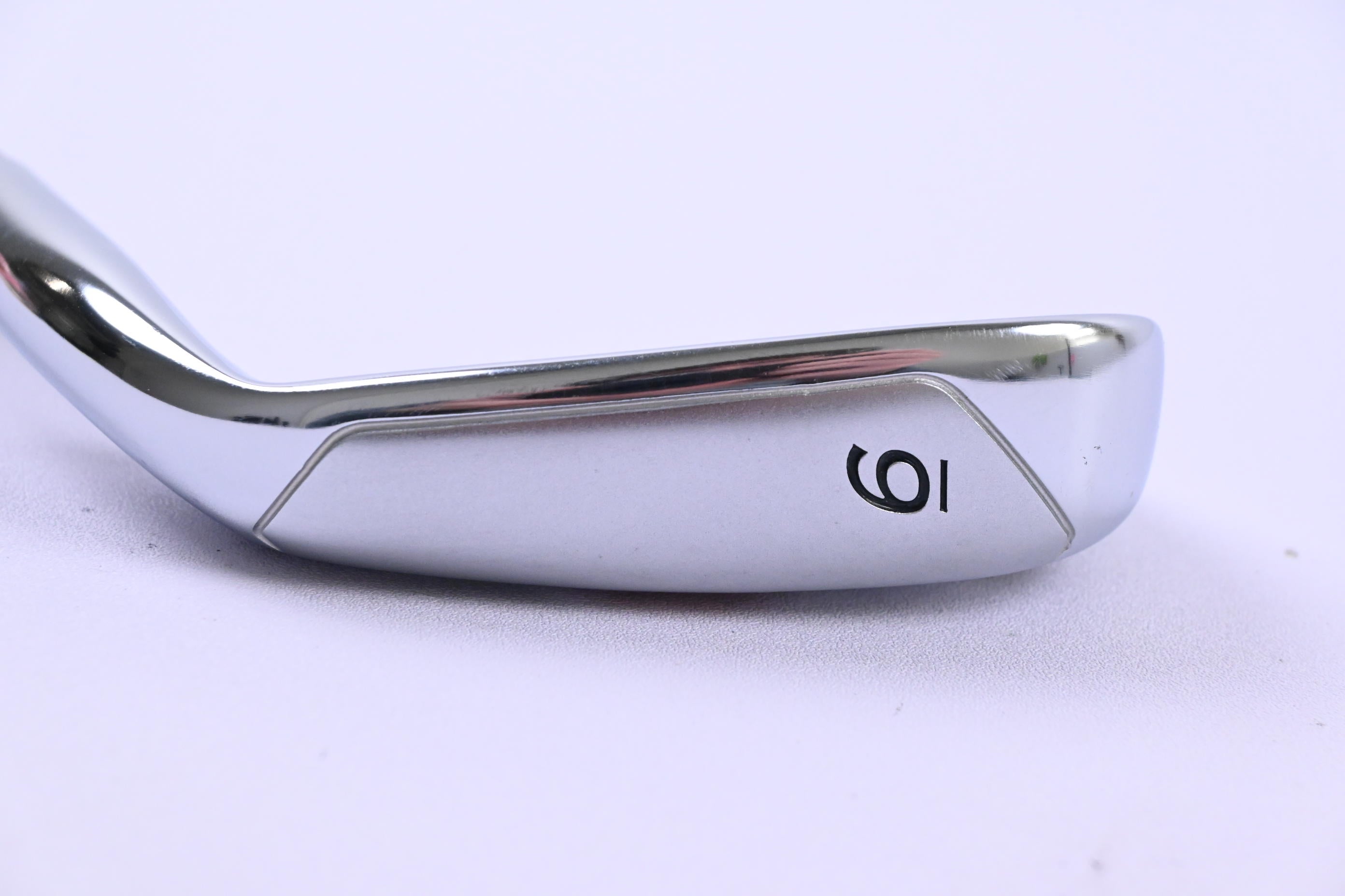 Left Hand Taylormade R11 #6 Iron / Regular Flex KBS 90 Shaft