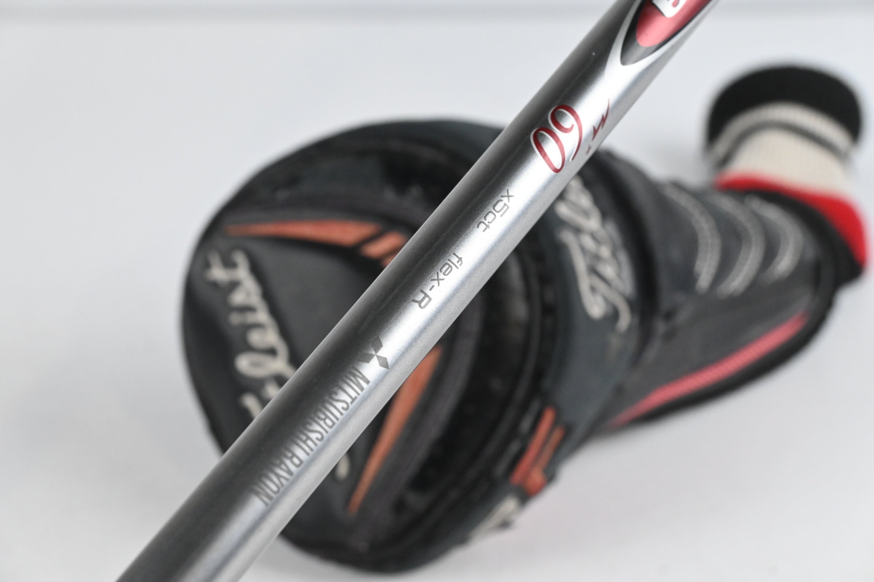 Titleist 913 F #3 Wood / 15 Degree / Regular Flex Diamana M+60 Shaft