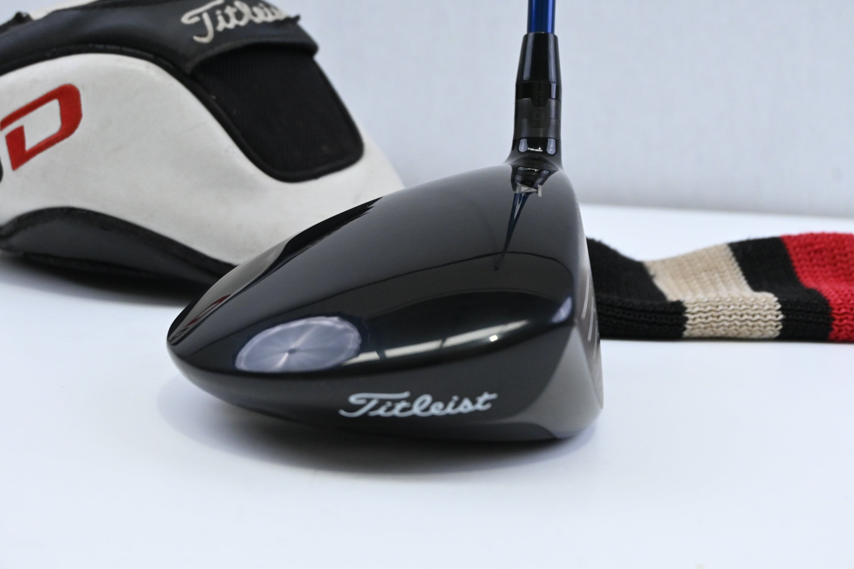 Titleist 910 D2 Driver / 9.5 Degree / Stiff Flex Project X - 7C3 73 Shaft