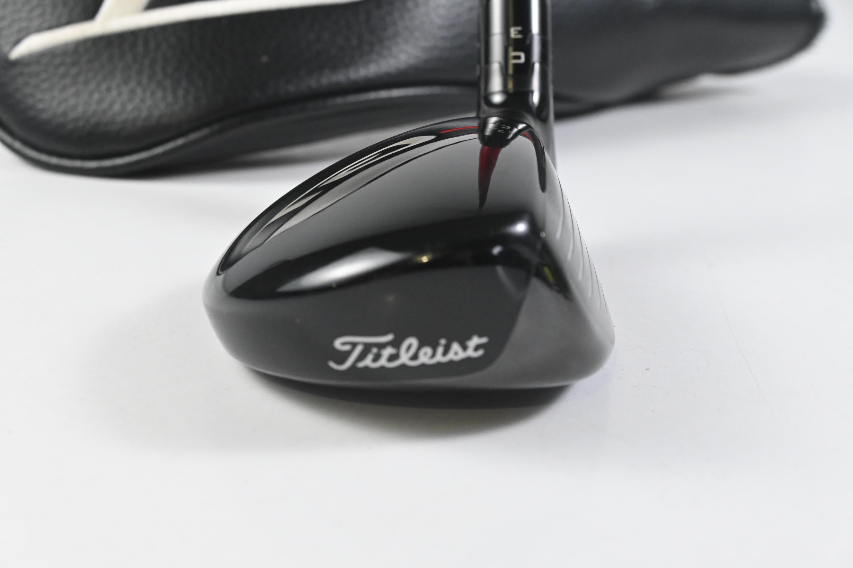 Titleist GT2 #5 Hybrid / 24 Degree / Stiff Flex Denali Red 80 Shaft