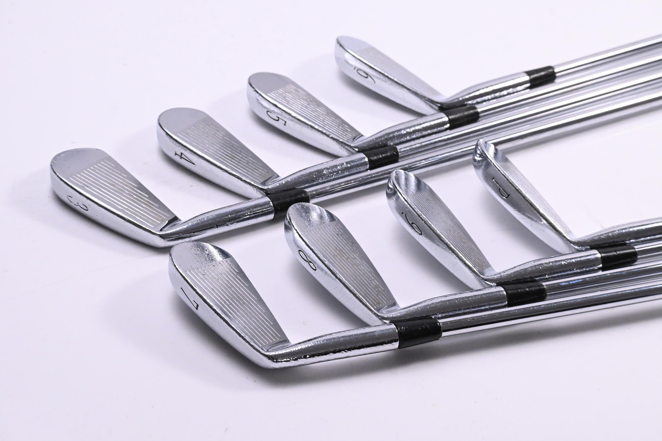 Mizuno MP-33 Irons / 3-PW / Regular Flex Dynamic Gold R400 Shafts