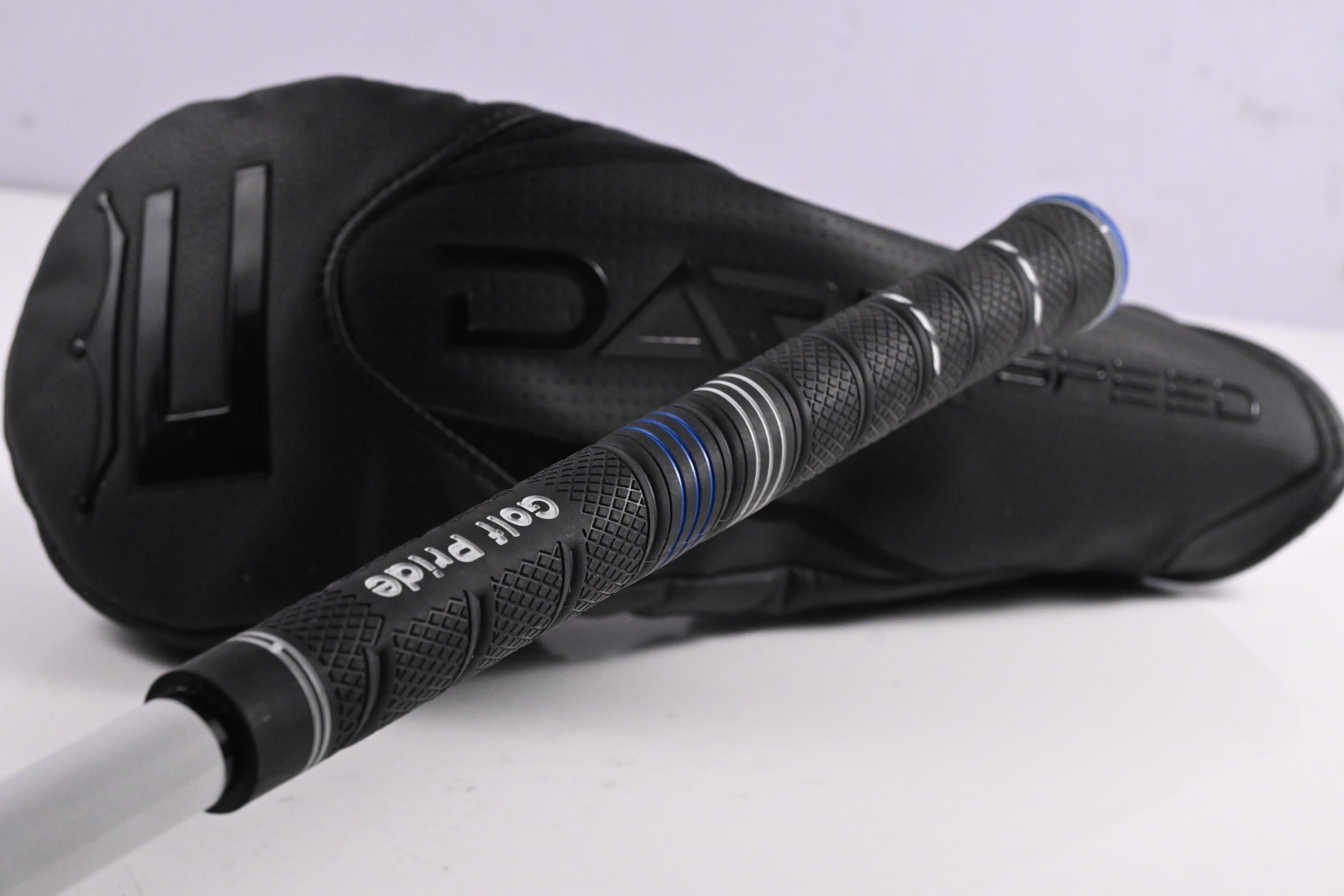 Cobra Darkspeed LS Driver / 10.5 Degree / Regular Flex HZRDUS Smoke Black RDX 60