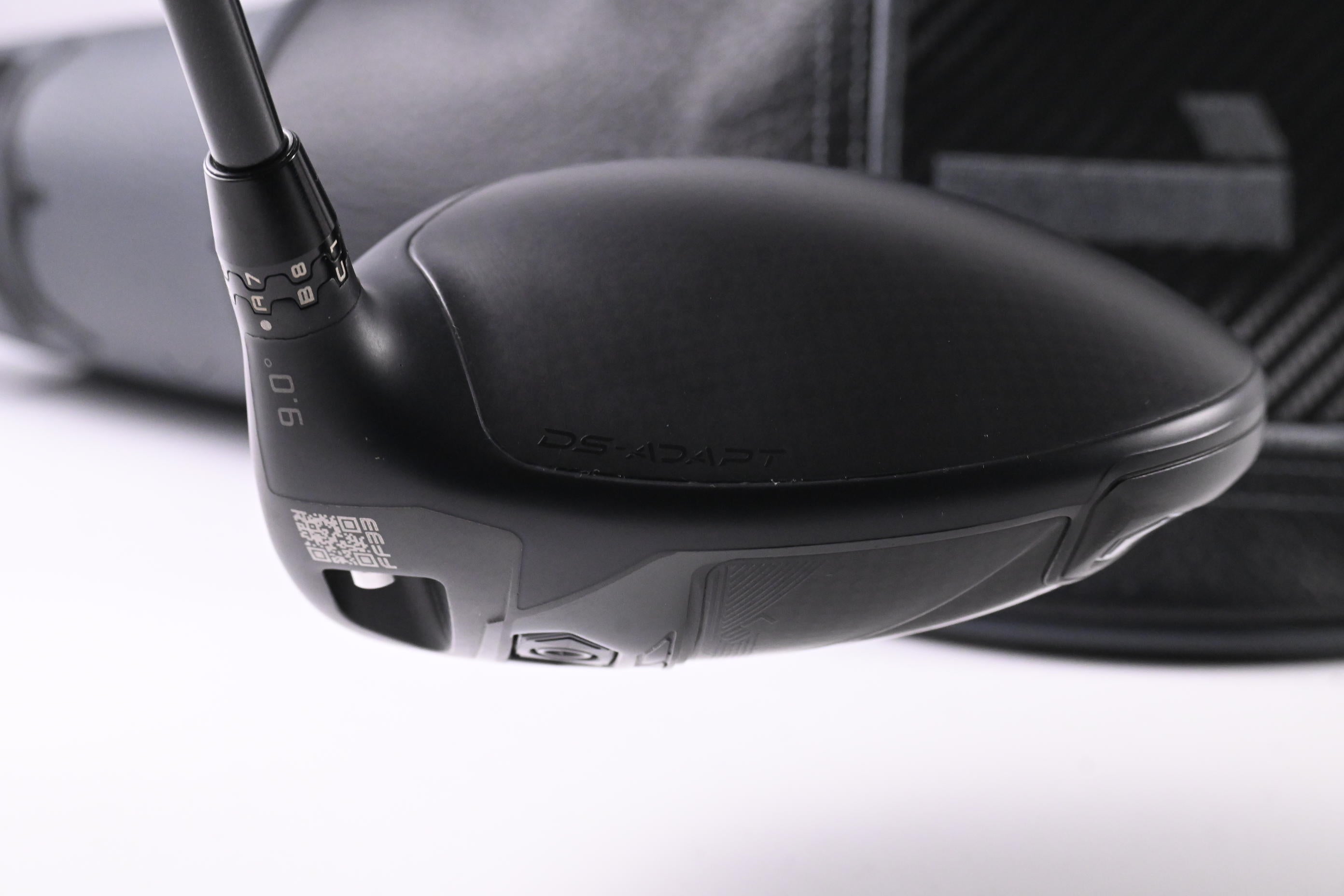 Cobra DS-Adapt LS Driver / 9 Degree / Stiff Flex Denali Black 60 Shaft