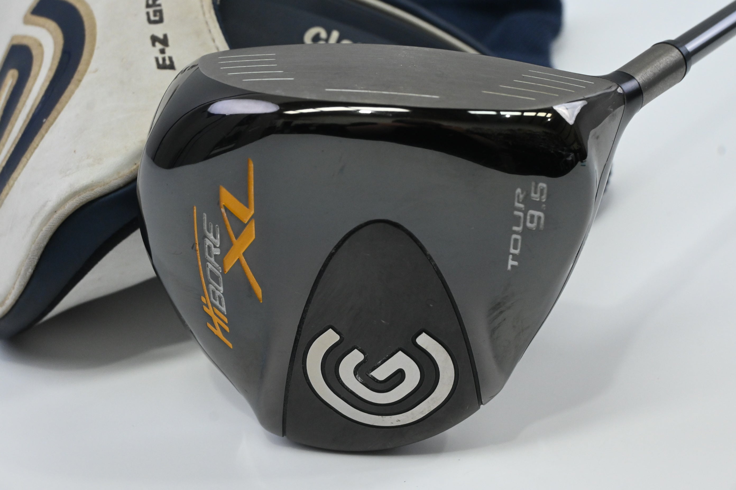 Cleveland HiBore XL Driver / 9.5 Degree / Senior Flex Diamana 64 Shaft