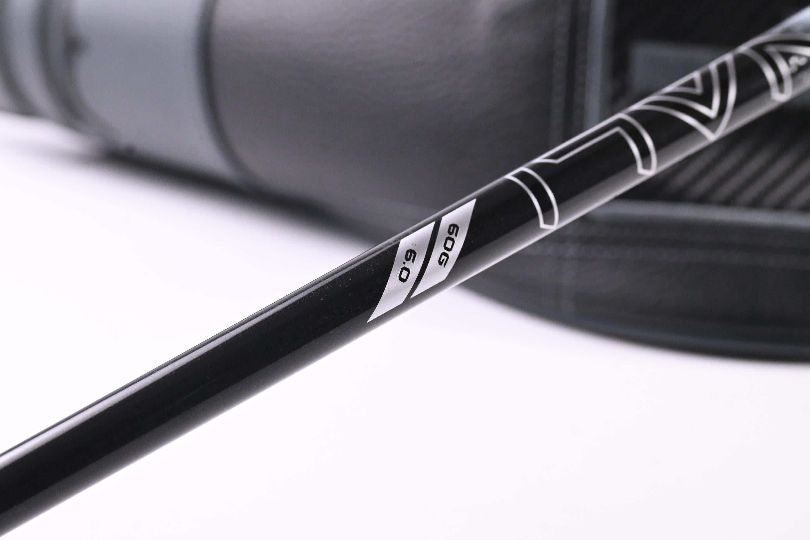 Cobra DS-Adapt LS Driver / 9 Degree / Stiff Flex Denali Black 60 Shaft