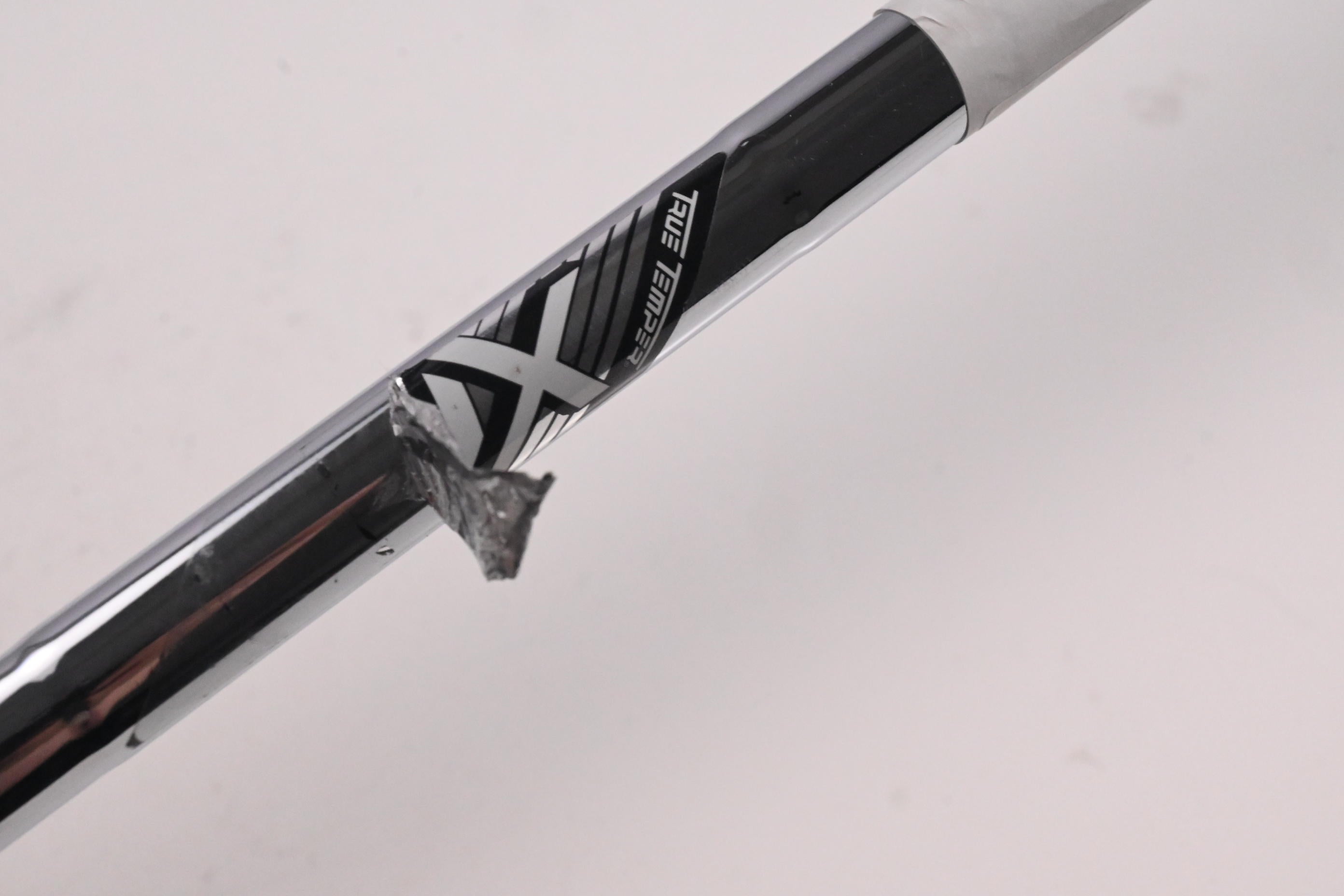 Callaway X Hot #8 Iron / Regular Flex XP 85 R300 Shaft