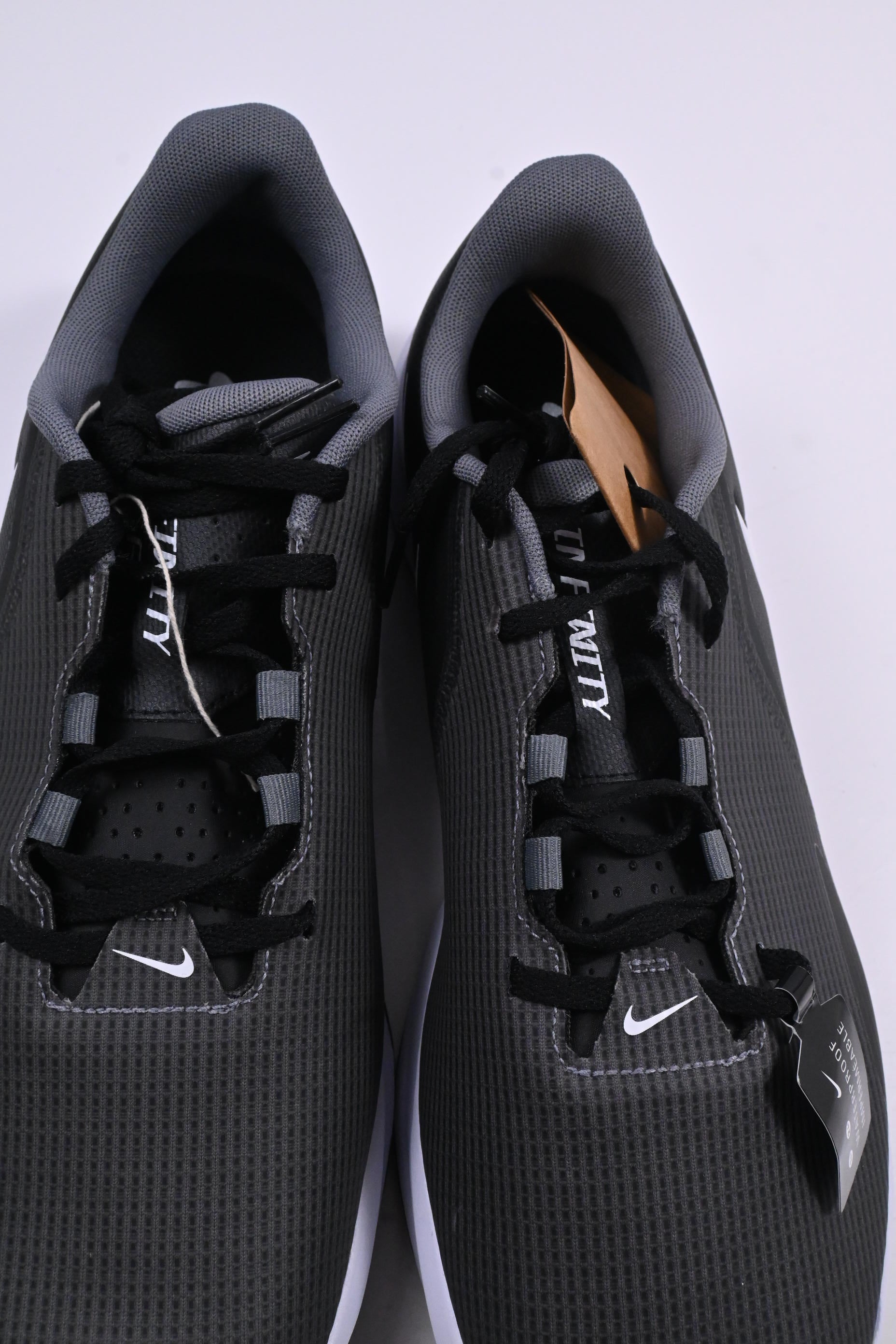 Nike Infinity G 2024 Golf Shoes / Black, White / UK 11