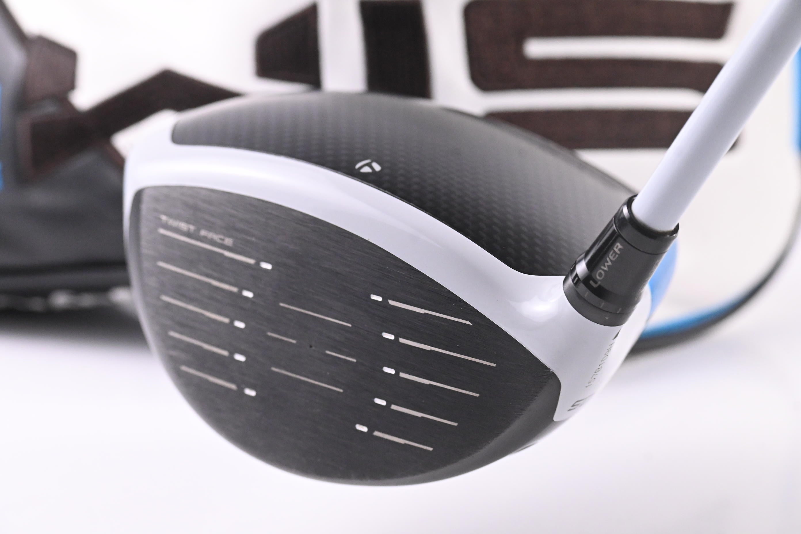 Taylormade SIM2 Max Driver / 10.5 Degree / Stiff Flex Fujikura Air Speeder 45