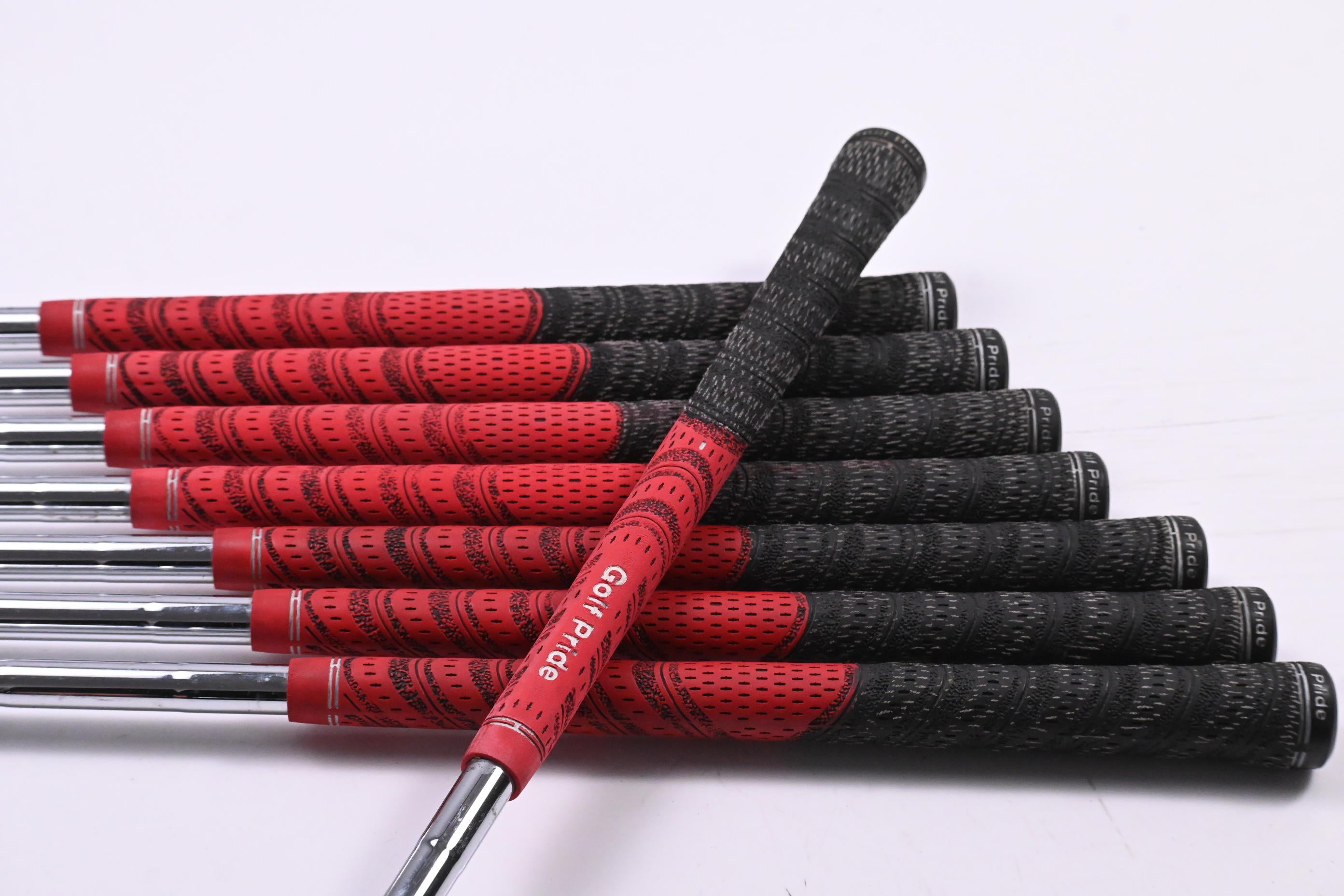 Mizuno MP-33 Irons / 3-PW / Regular Flex Dynamic Gold R400 Shafts