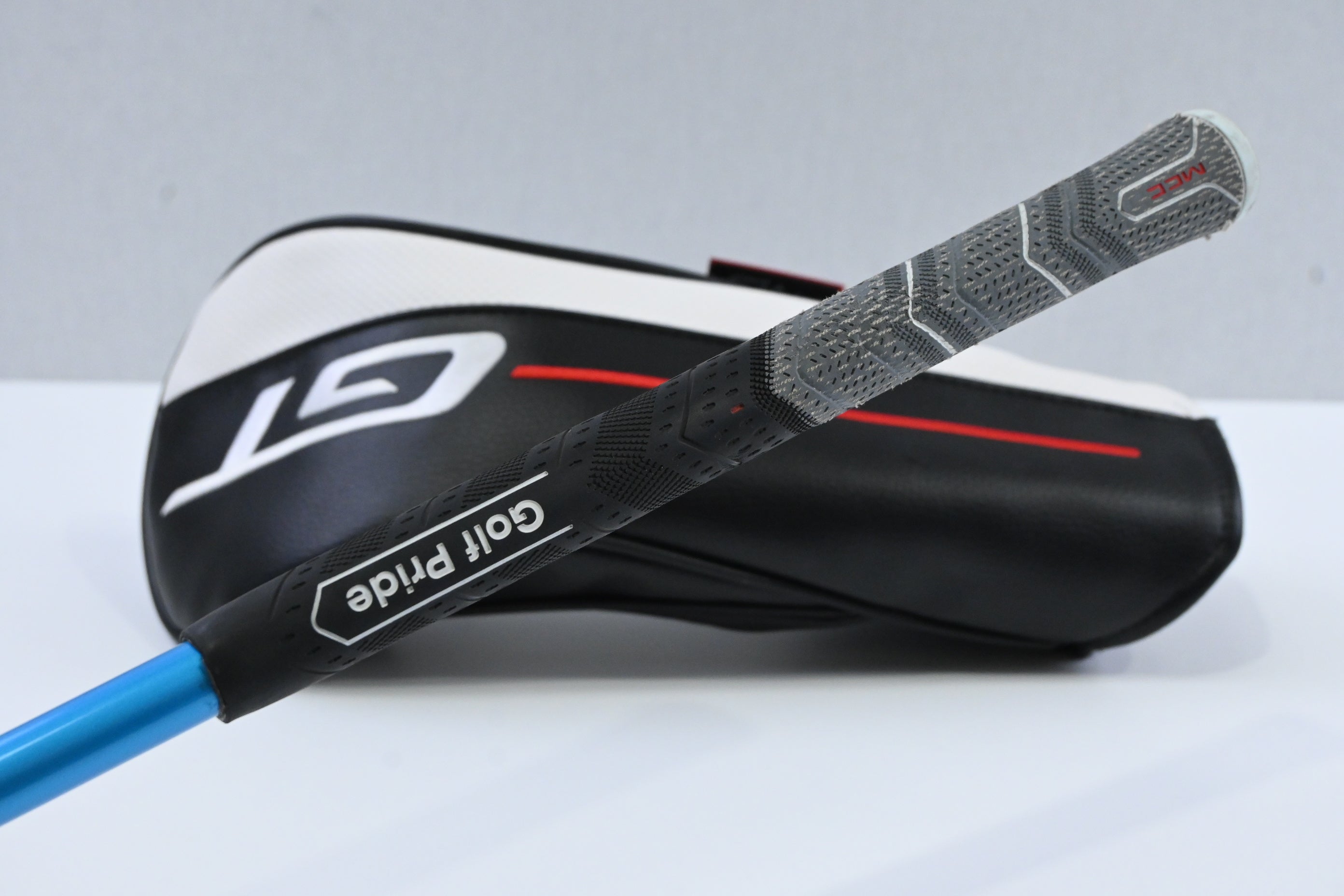Titleist GT3 Driver / 9 Degree / X-Flex Tour AD UB-6 Shaft