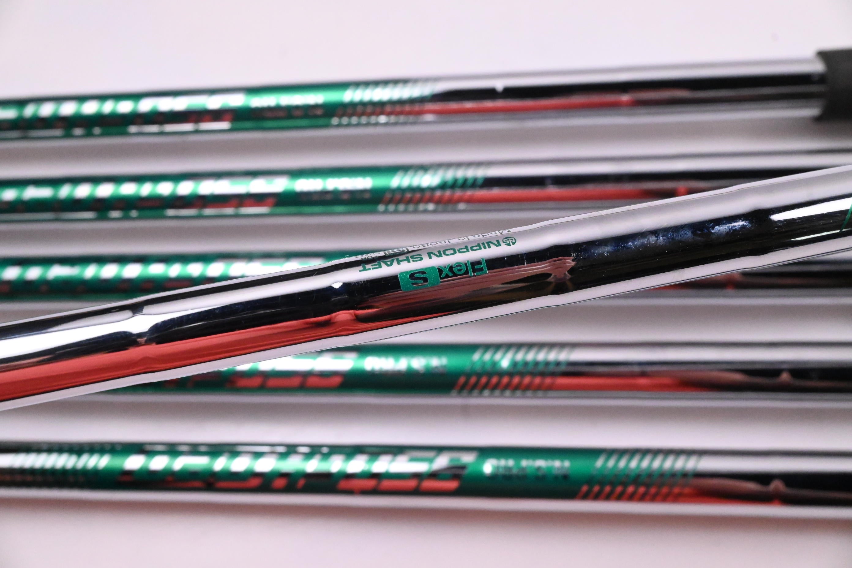 Honma TW 757 P Irons / 5-PW / Stiff Flex N.S.PRO 950 GH Neo Shafts