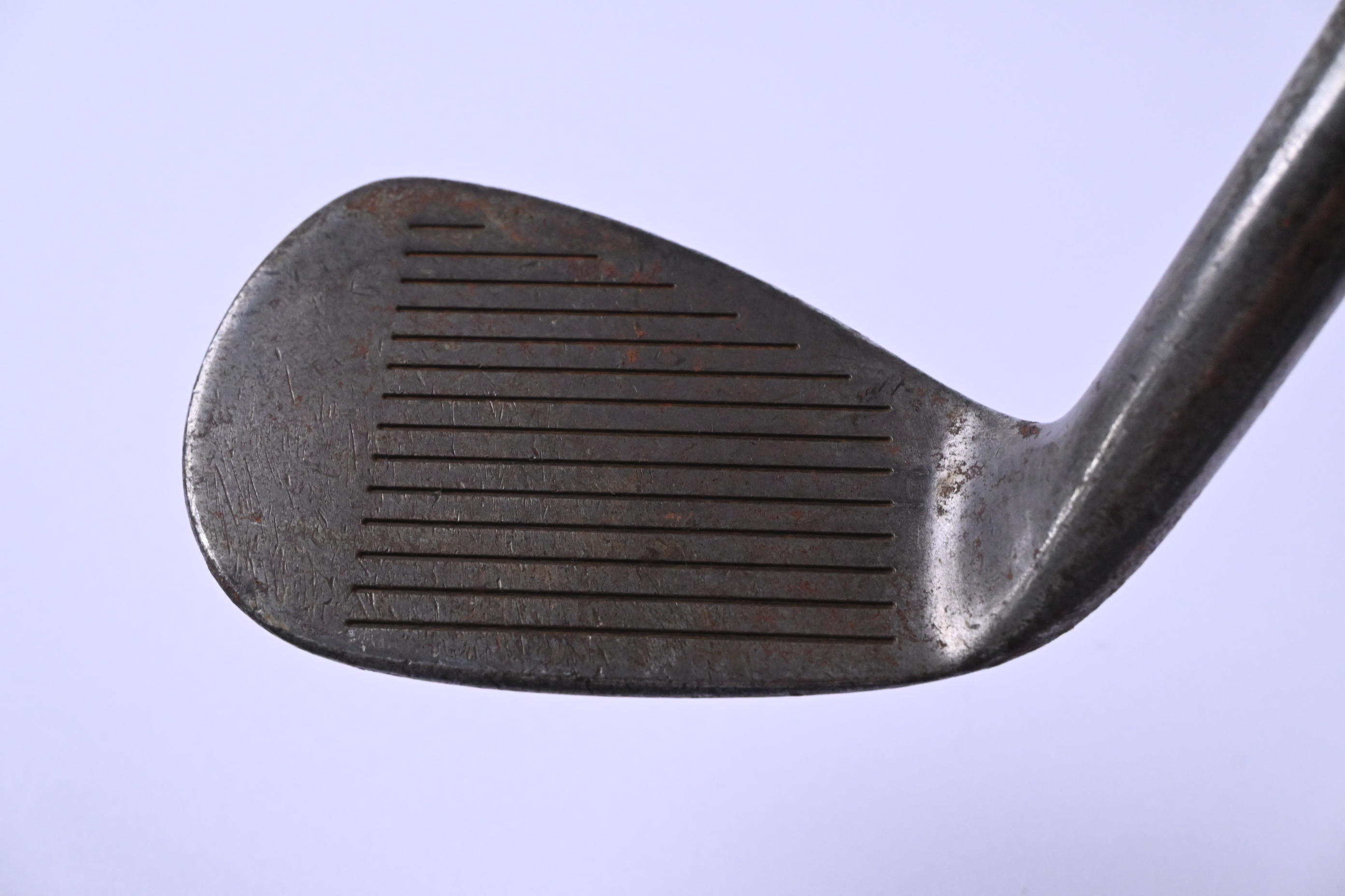 Mizuno MP Series Gap Wedge / 50 Degree / Regular Flex Dynamic Gold R300 Shaft