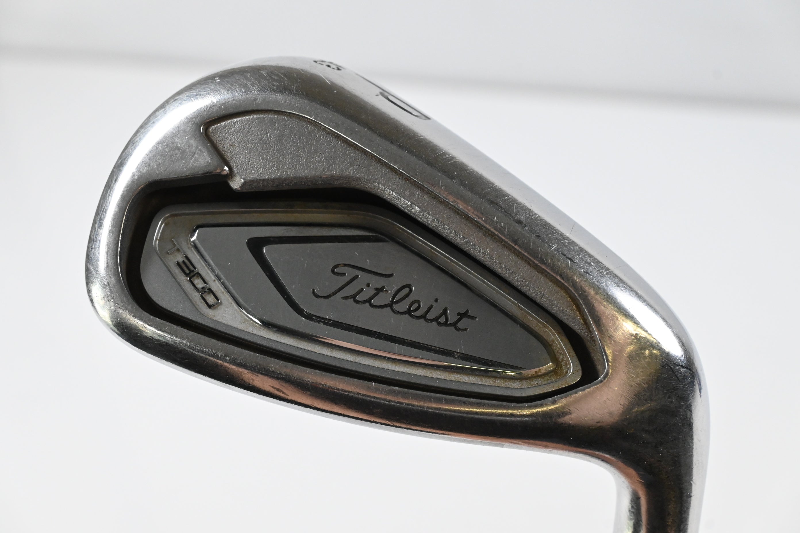 Titleist T300 2021 Pitching Wedge / 43 Degree / Stiff Flex AMT S300 Red Shaft