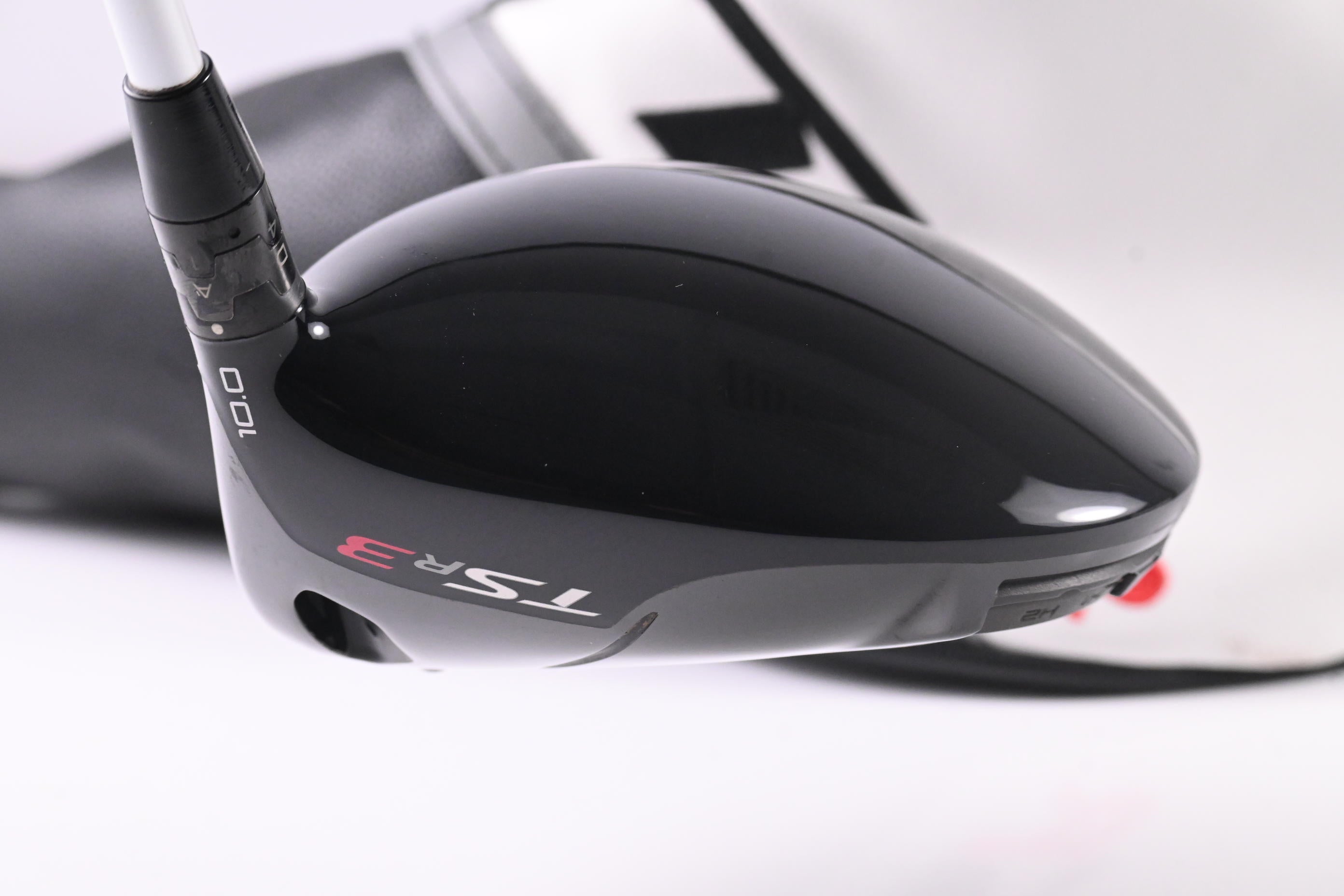 Titleist TSR3 Driver / 10 Degree / Stiff Flex Aldila Rogue Silver 60 Shaft