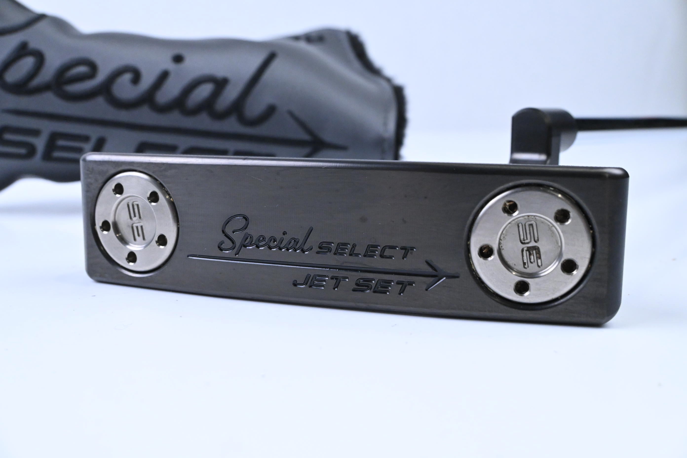 Scotty Cameron Special Select Jet Set Newport 2 Putter / 34 Inch