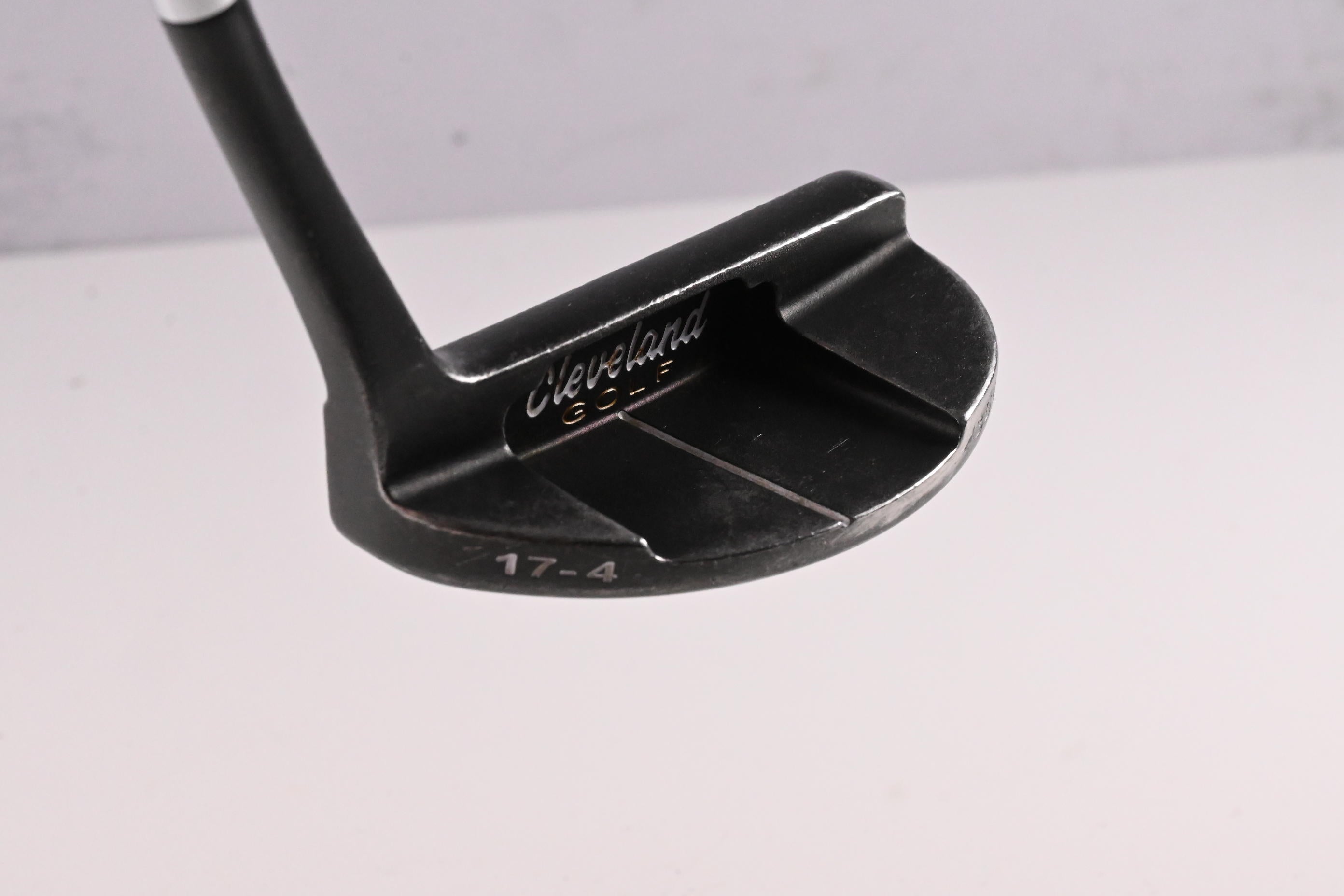 Cleveland Classic Collection Black HB #2 Putter / 34 Inch