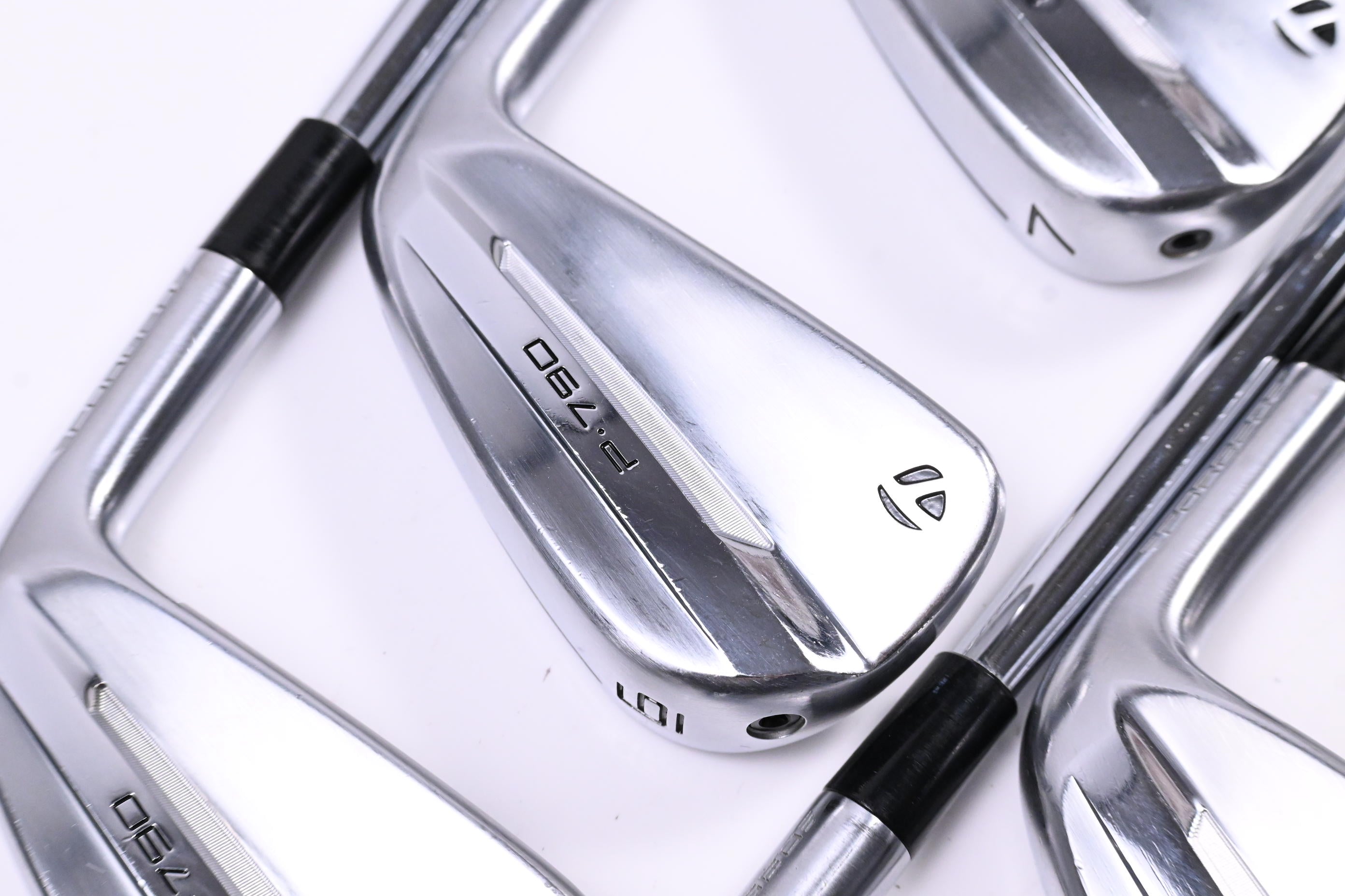 Taylormade P790 2025 Irons / 5-PW / X-Flex NS Pro Modus 3 Tour 120 Shafts