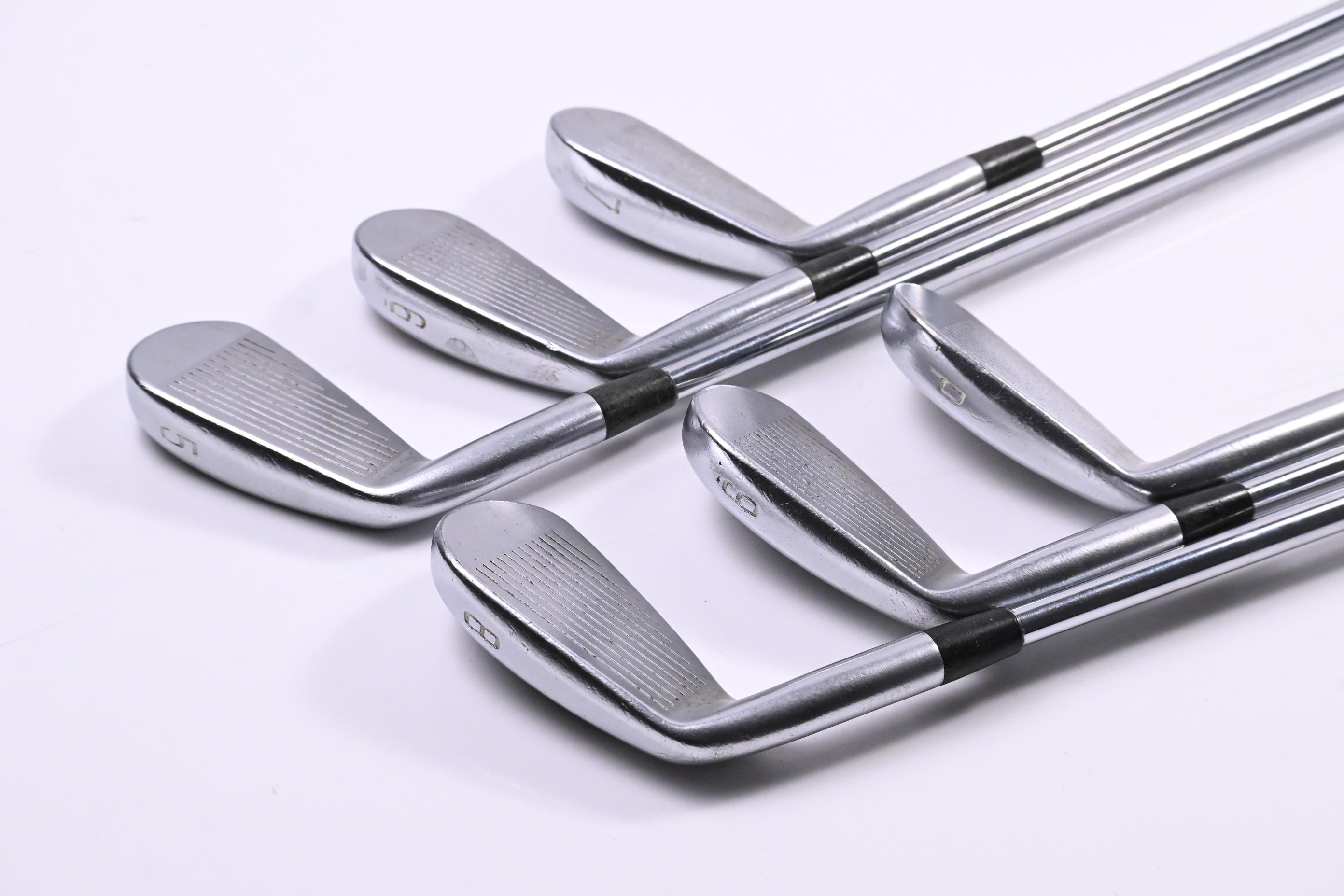 Mizuno JPX 900 Forged Irons / 5-PW / Regular Flex True Temper XP 115 R300 Shafts