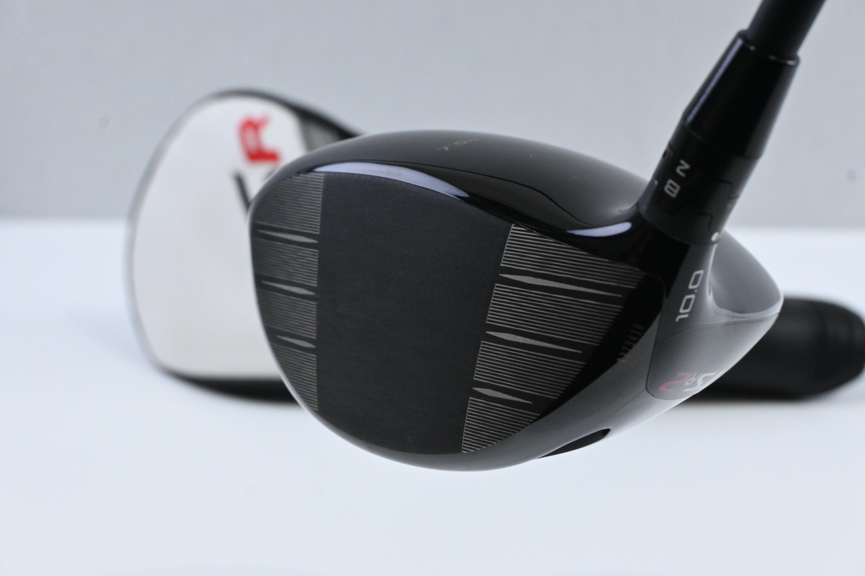 Titleist TSR2 Driver / 10 Degree / Stiff Flex HZRDUS Gen4 Red CB 50 Shaft