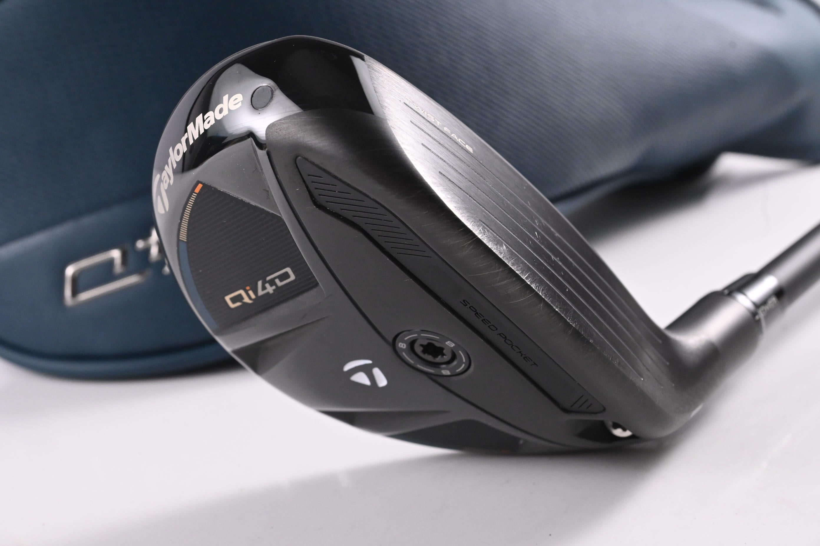 Taylormade Qi4D #4 Hybrid / 22 Degree / Regular Flex Reax KBS 65 Shaft