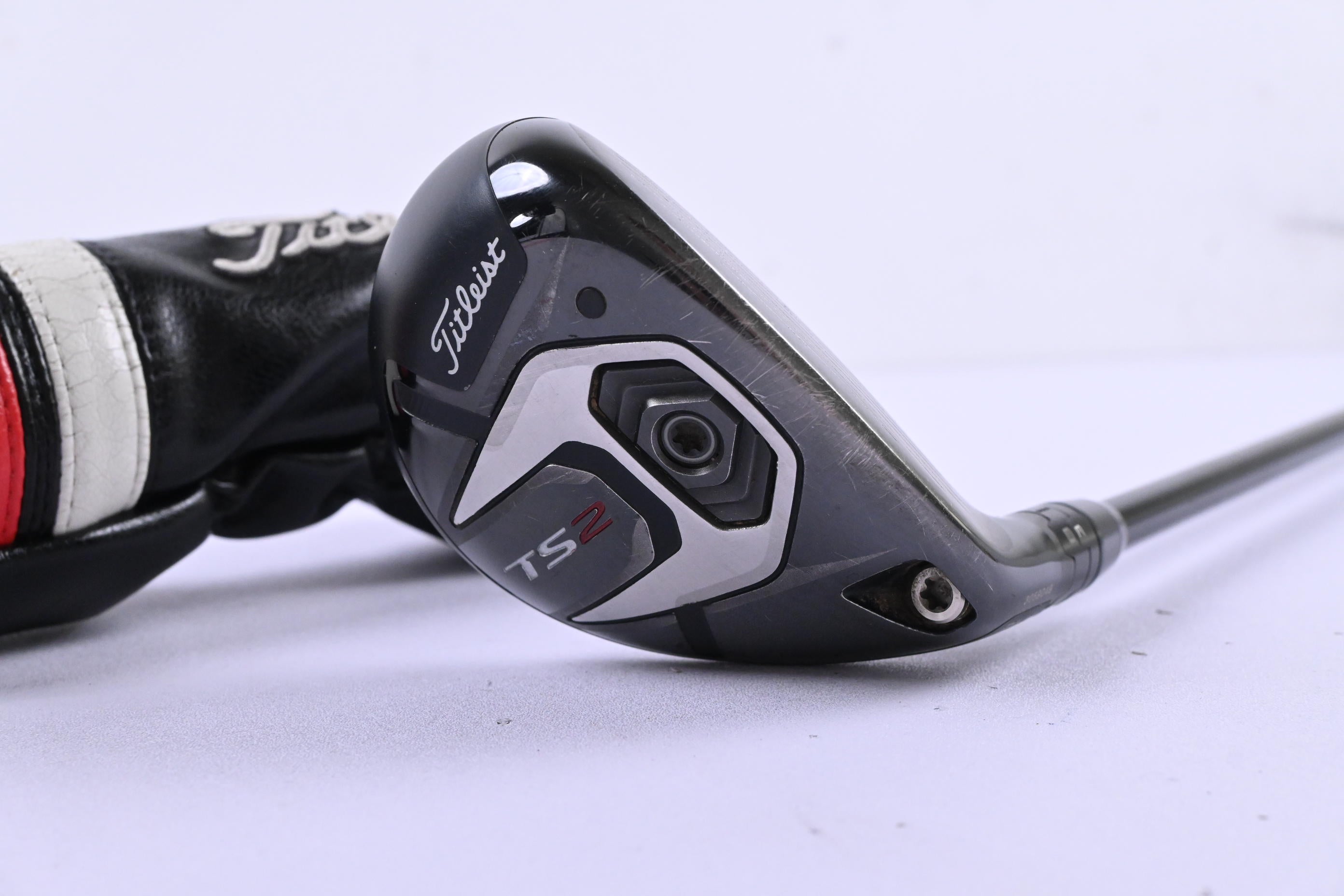 Titleist TS2 #3 Hybrid / 21 Degree / Regular Flex Kuro Kage 60 Shaft