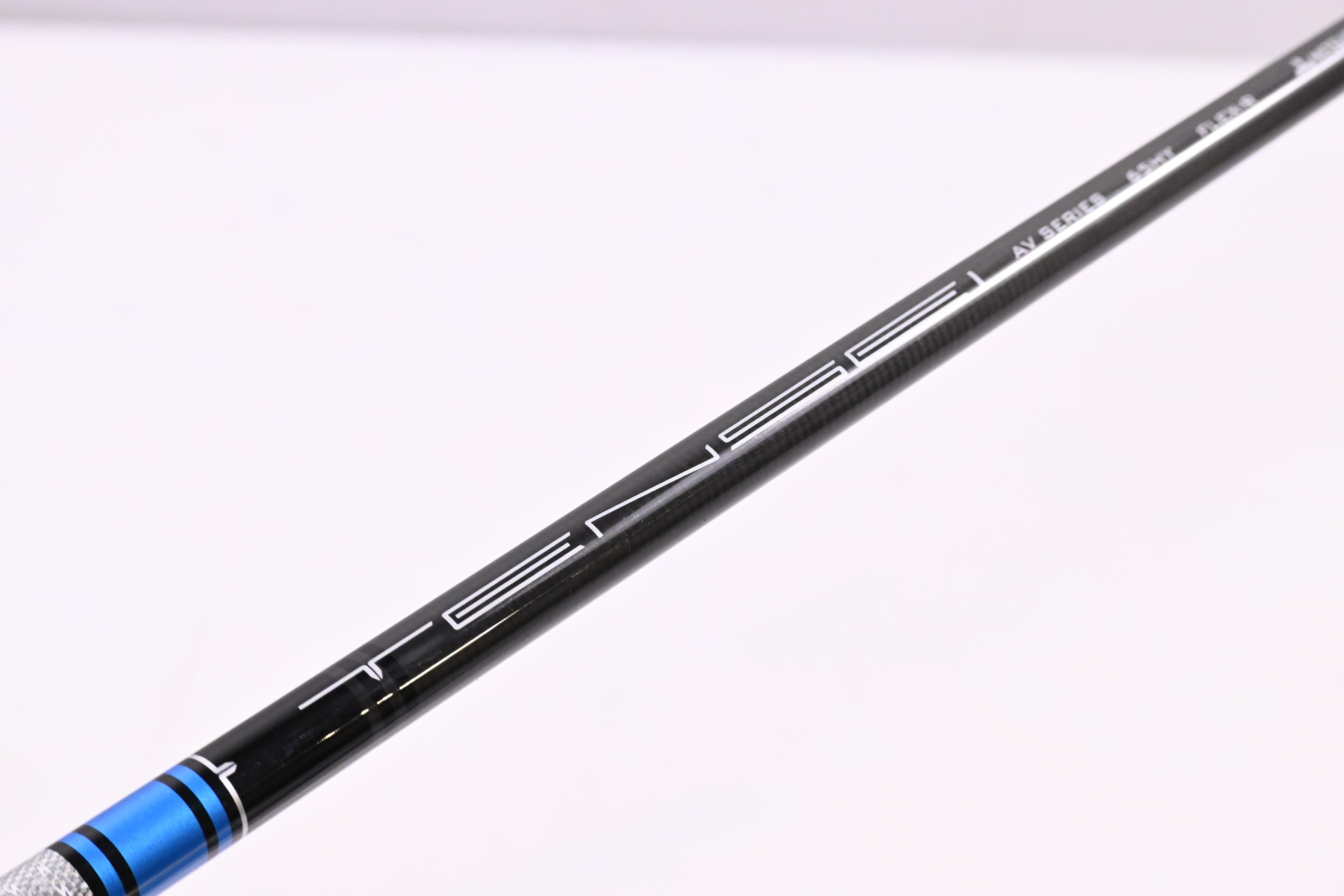Tensei AV Raw Blue 65 #4 Hybrid Shaft / Regular Flex / Titleist 2nd Gen
