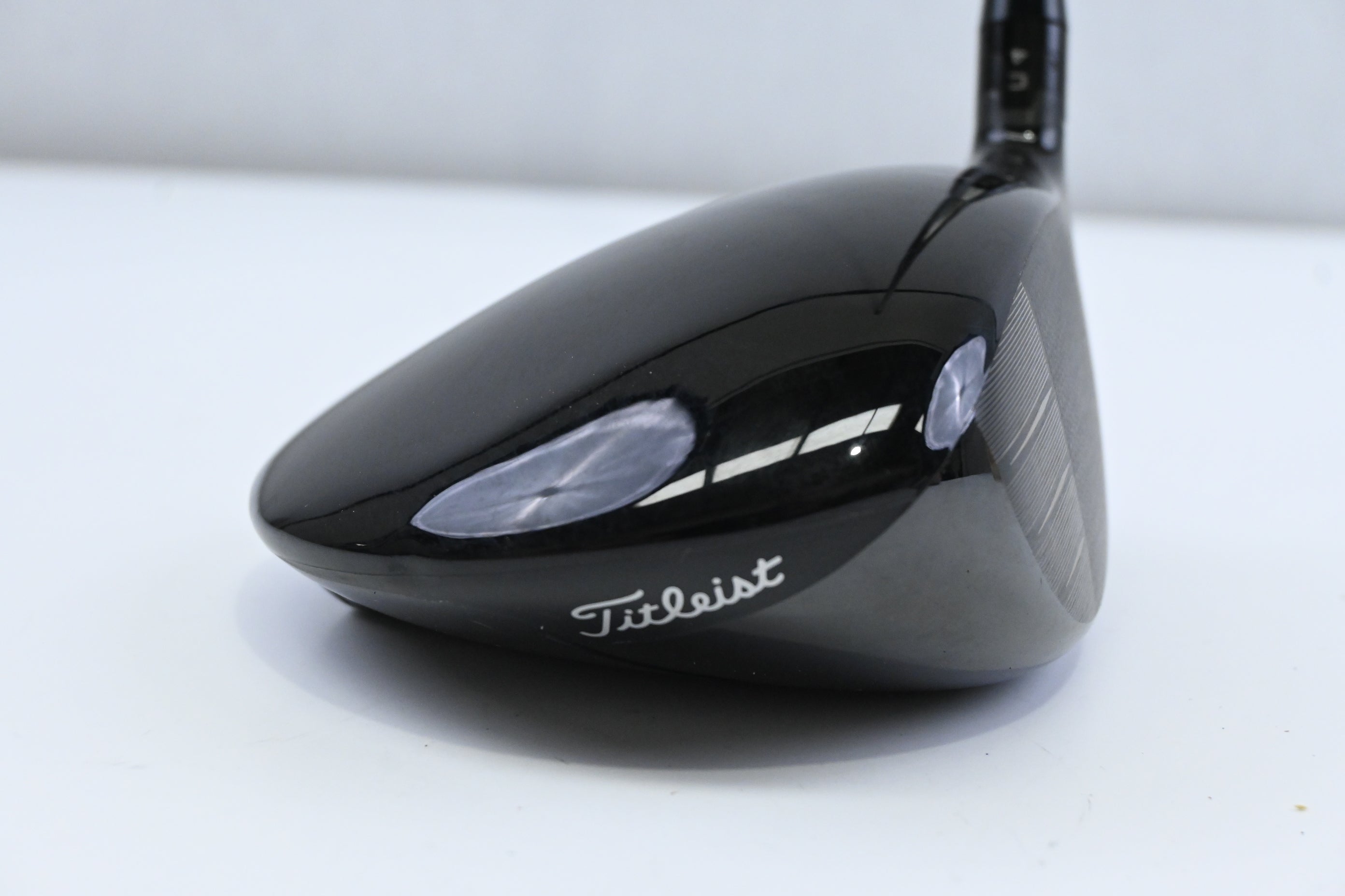 Titleist TSR2 Driver / 9 Degree / Stiff Flex Tensei 1K Black 65 Shaft