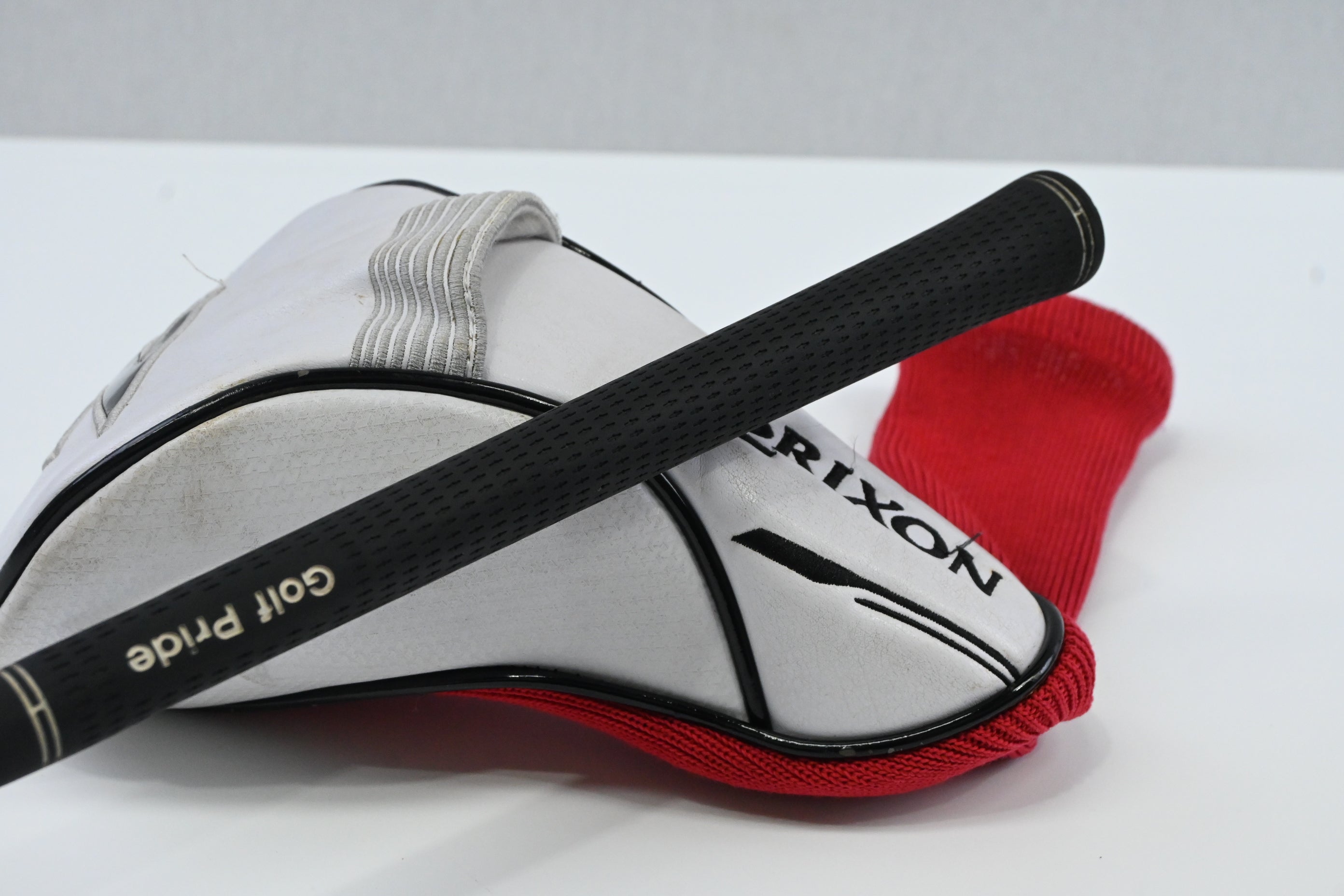 Srixon Z-545 Driver / 9.5 Degree / Stiff Flex Aldila NV 75 Shaft