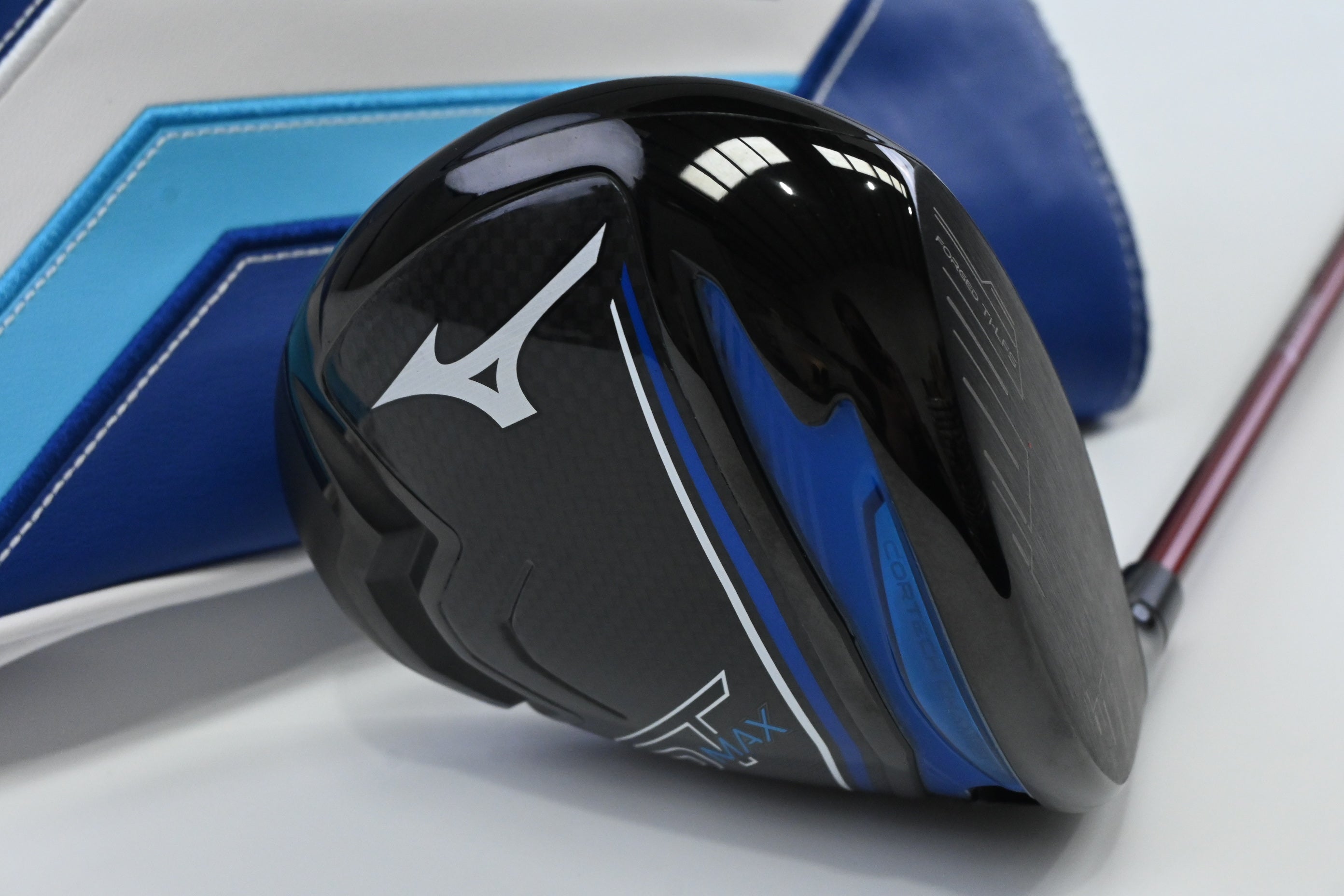 Mizuno ST-Max 230 Driver / 10.5 Degree / Regular Flex Denali Red 50 Shaft