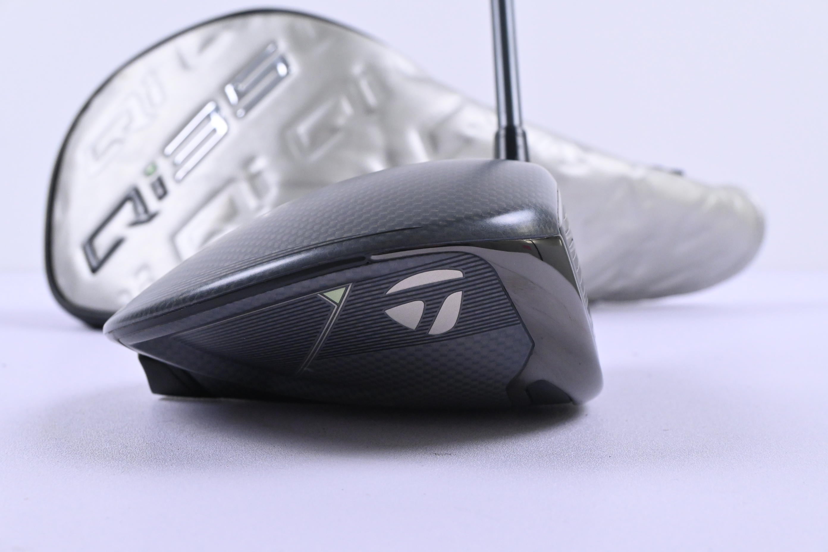 Taylormade Qi35 Driver / 10.5 Degree / Stiff Flex Fujikura XLR8 Pro 56 Shaft