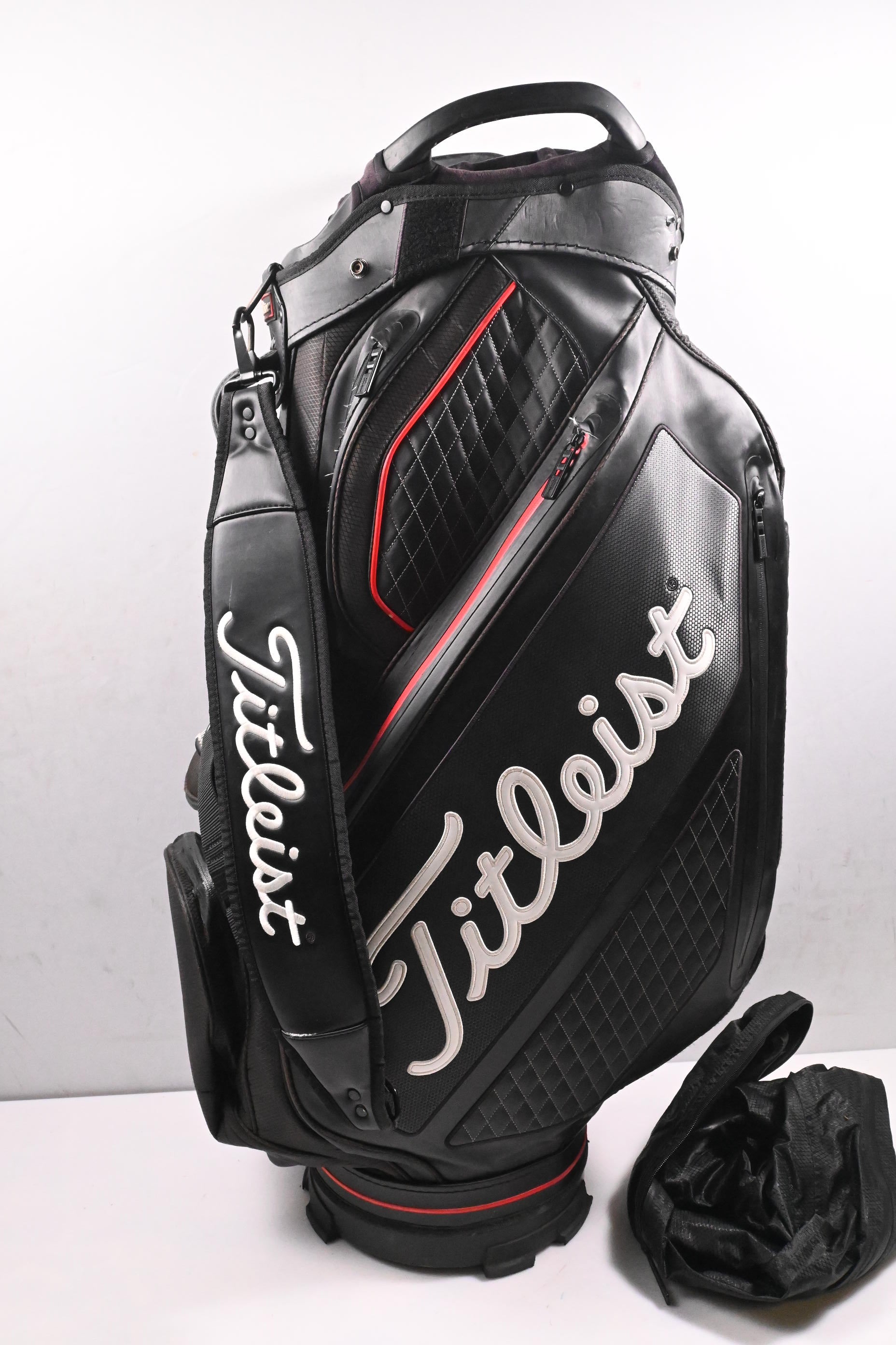 Titleist Tour Bag / 15-Way Divider / Black