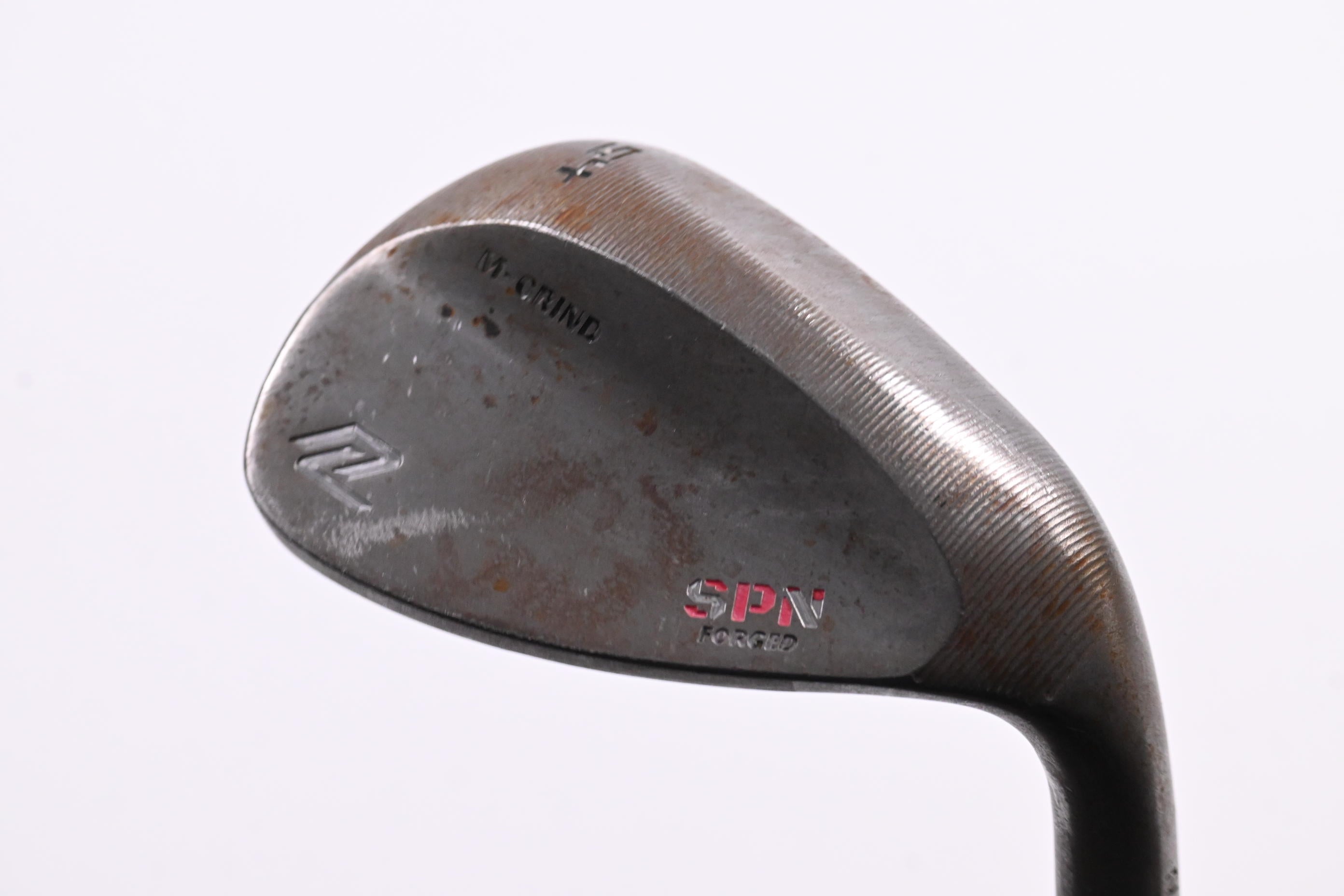 New Level Sand Wedge / 54 Degree / Stiff Flex Dynamic Gold S400 Shaft