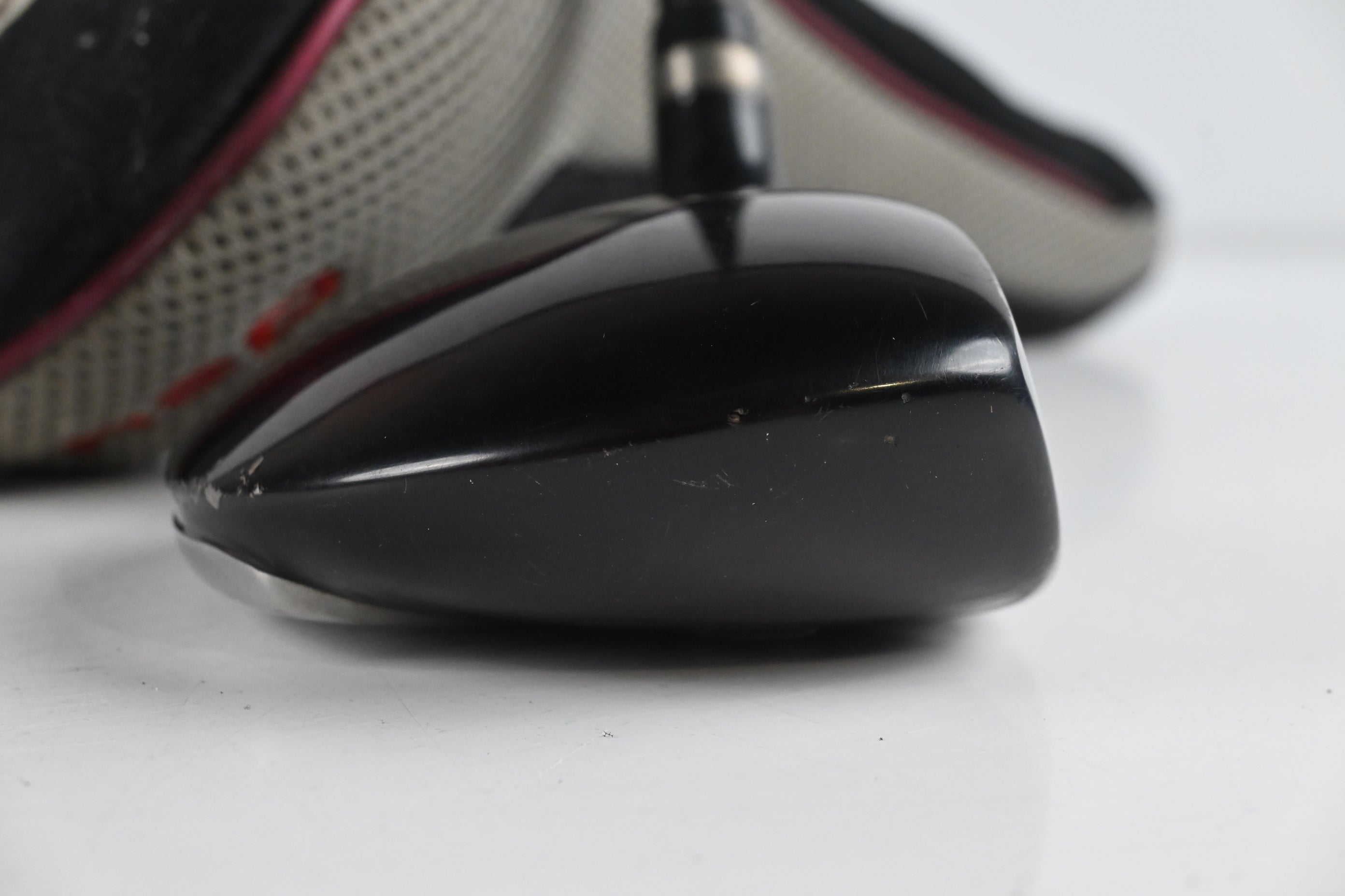 Wilson Deep Red II #3 Wood / 15 Degree / Stiff Flex Wilson ProLite+ Shaft