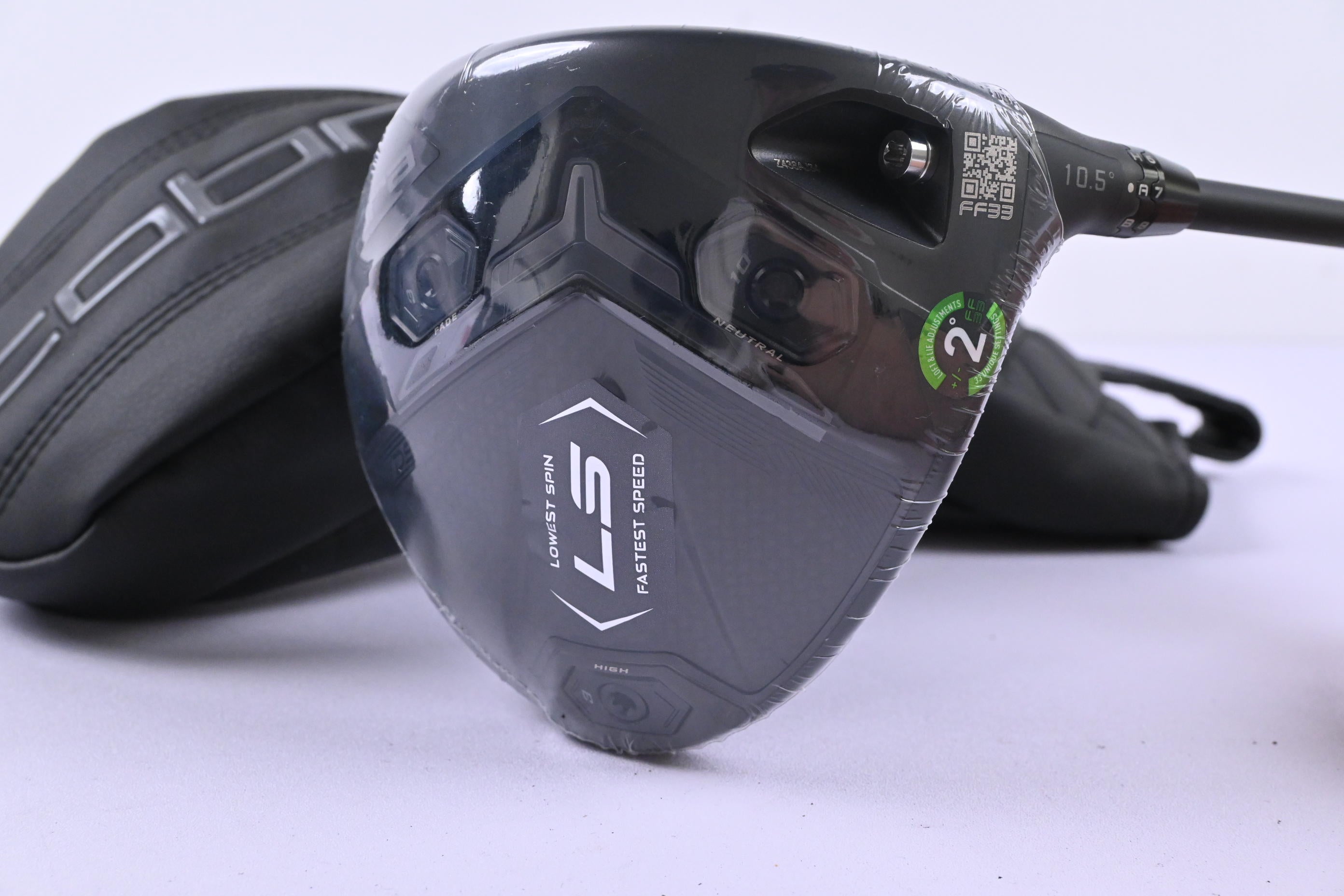 Cobra DS-Adapt LS Driver / 10.5 Degree / Stiff Flex Kai'li Darkwaves Blue 60